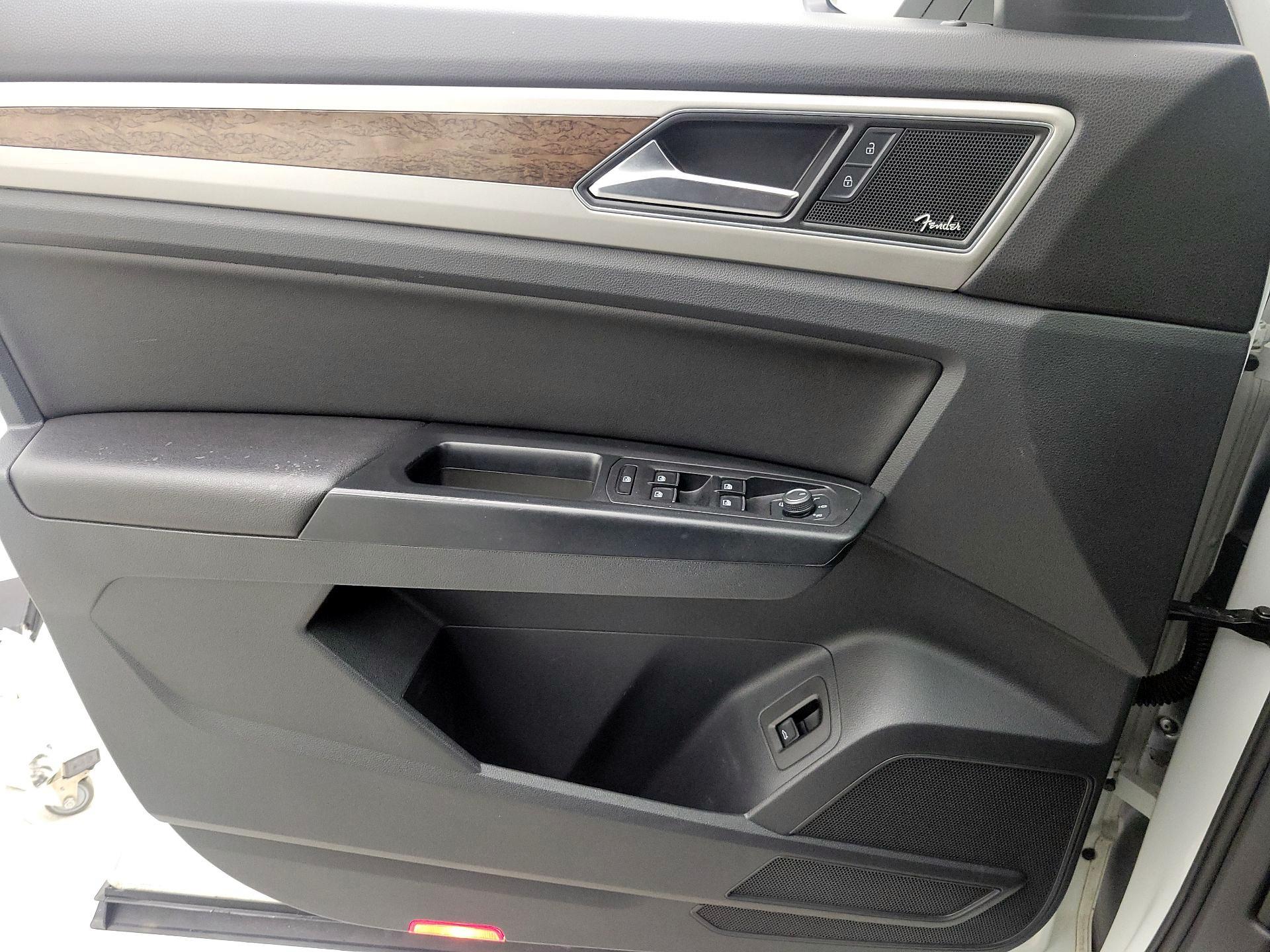 Thumbnail: 2019 Volkswagen Atlas - 12