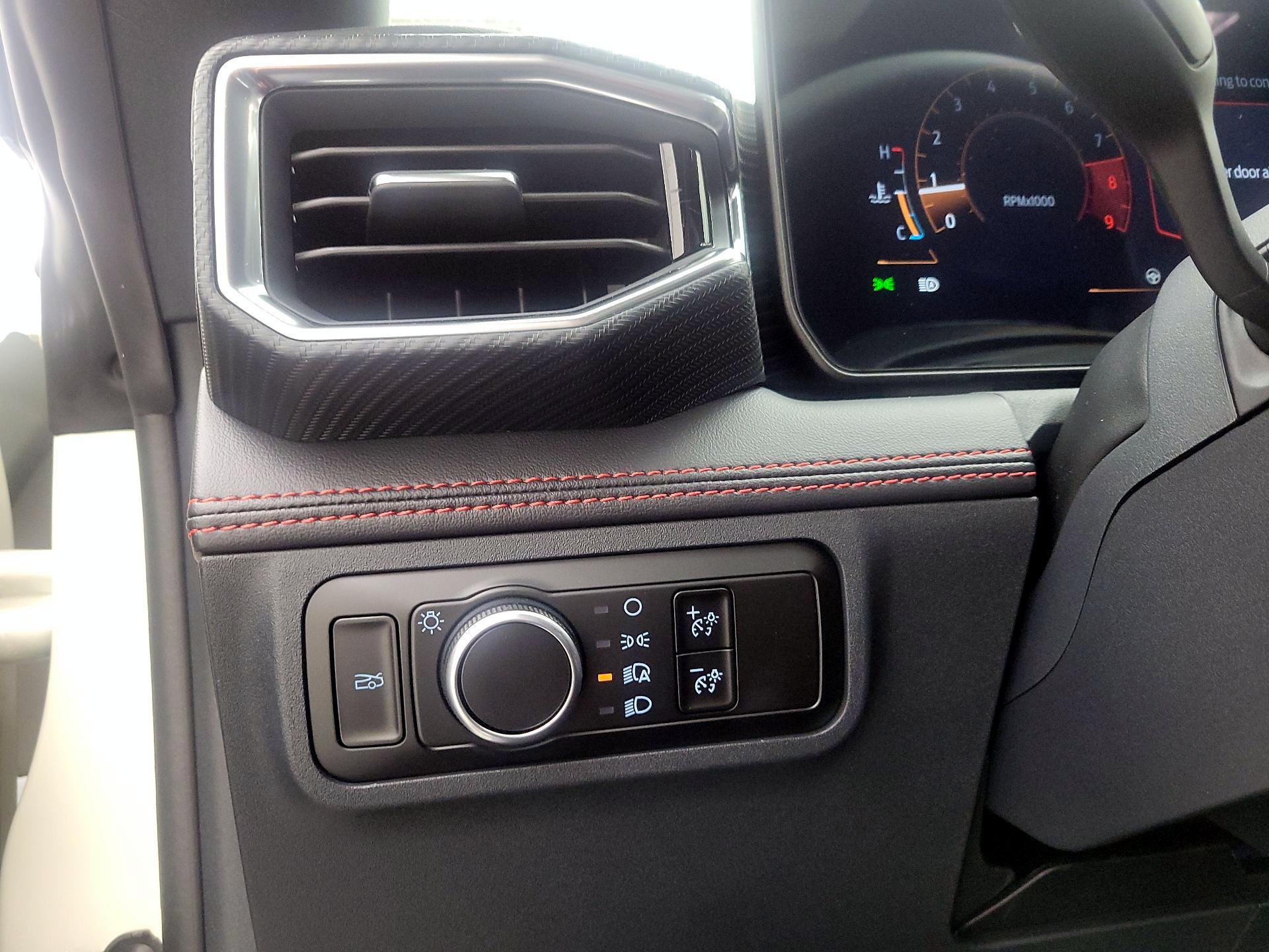 Thumbnail: 2025 Ford Mustang - 13