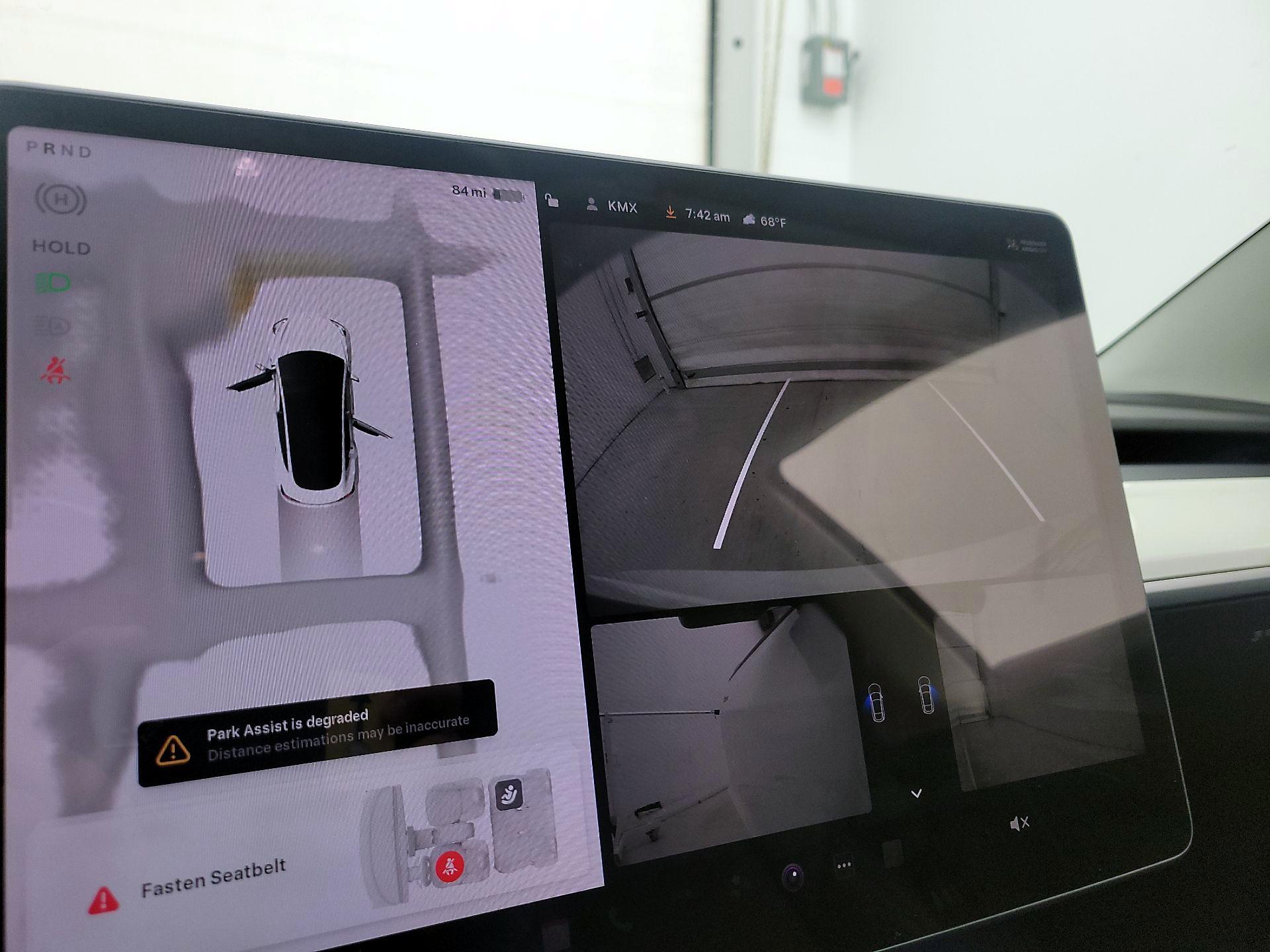 Thumbnail: 2023 Tesla Model 3 - 13