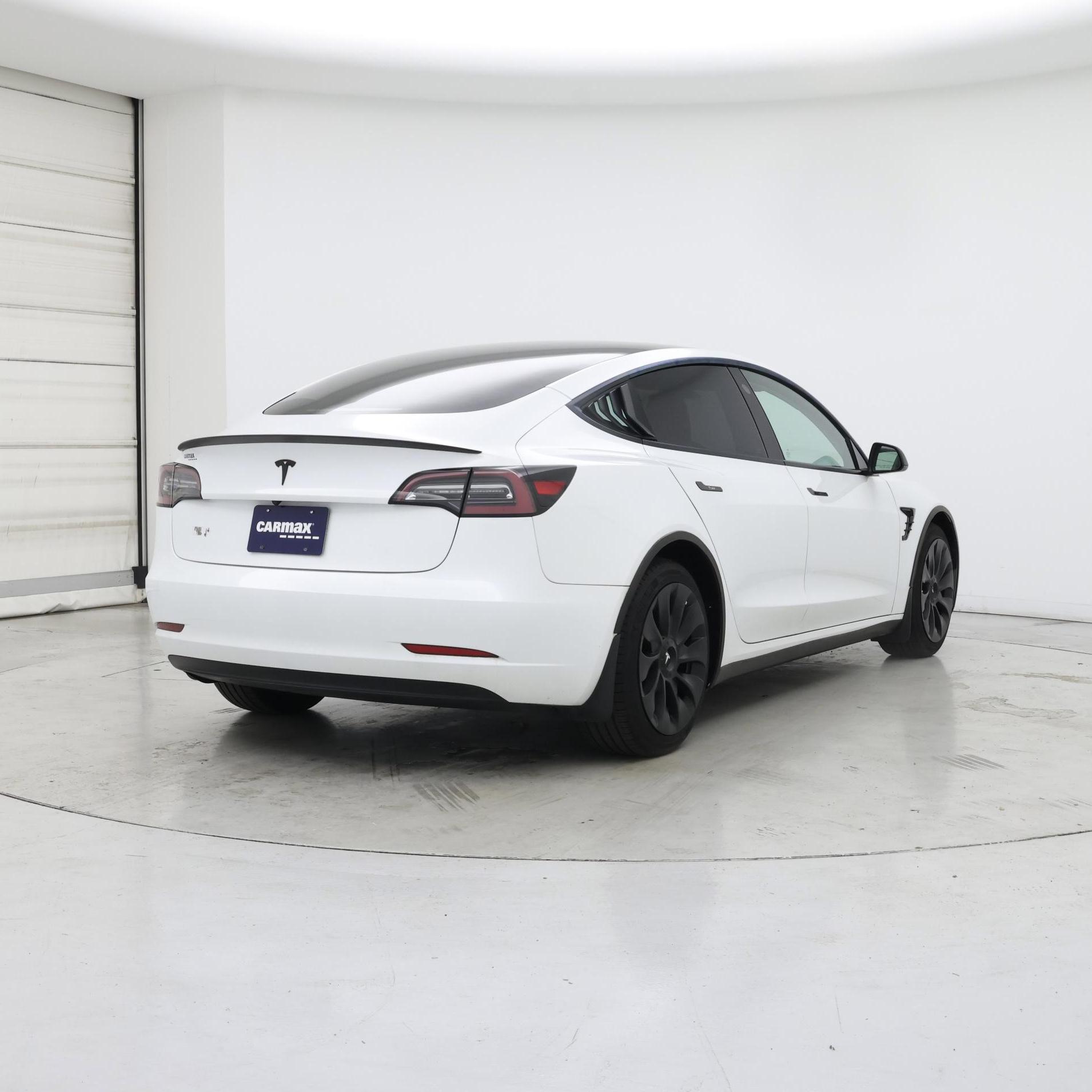 Thumbnail: 2023 Tesla Model 3 - 8