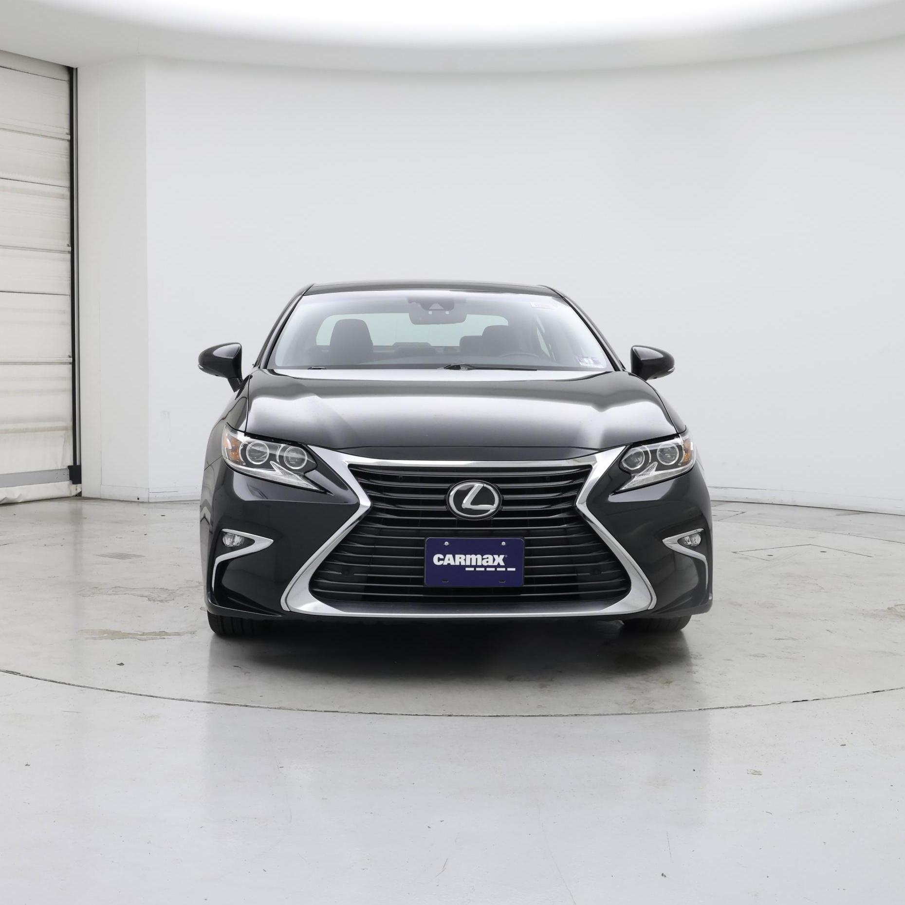 Thumbnail: 2017 Lexus ES - 5
