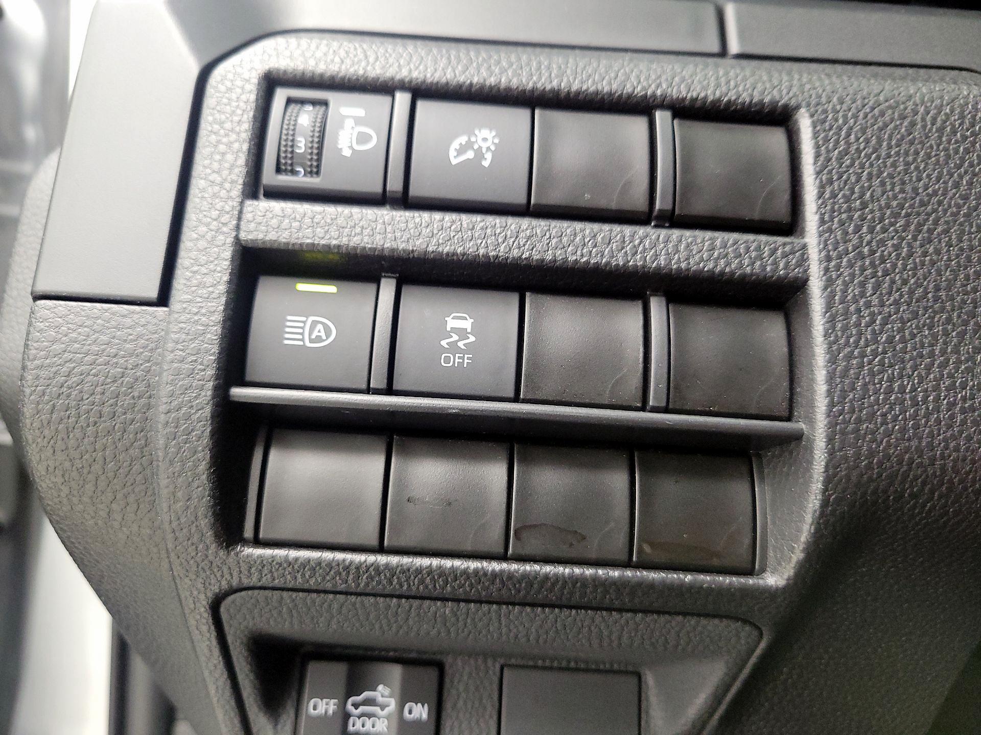 Thumbnail: 2024 Toyota Tacoma - 13