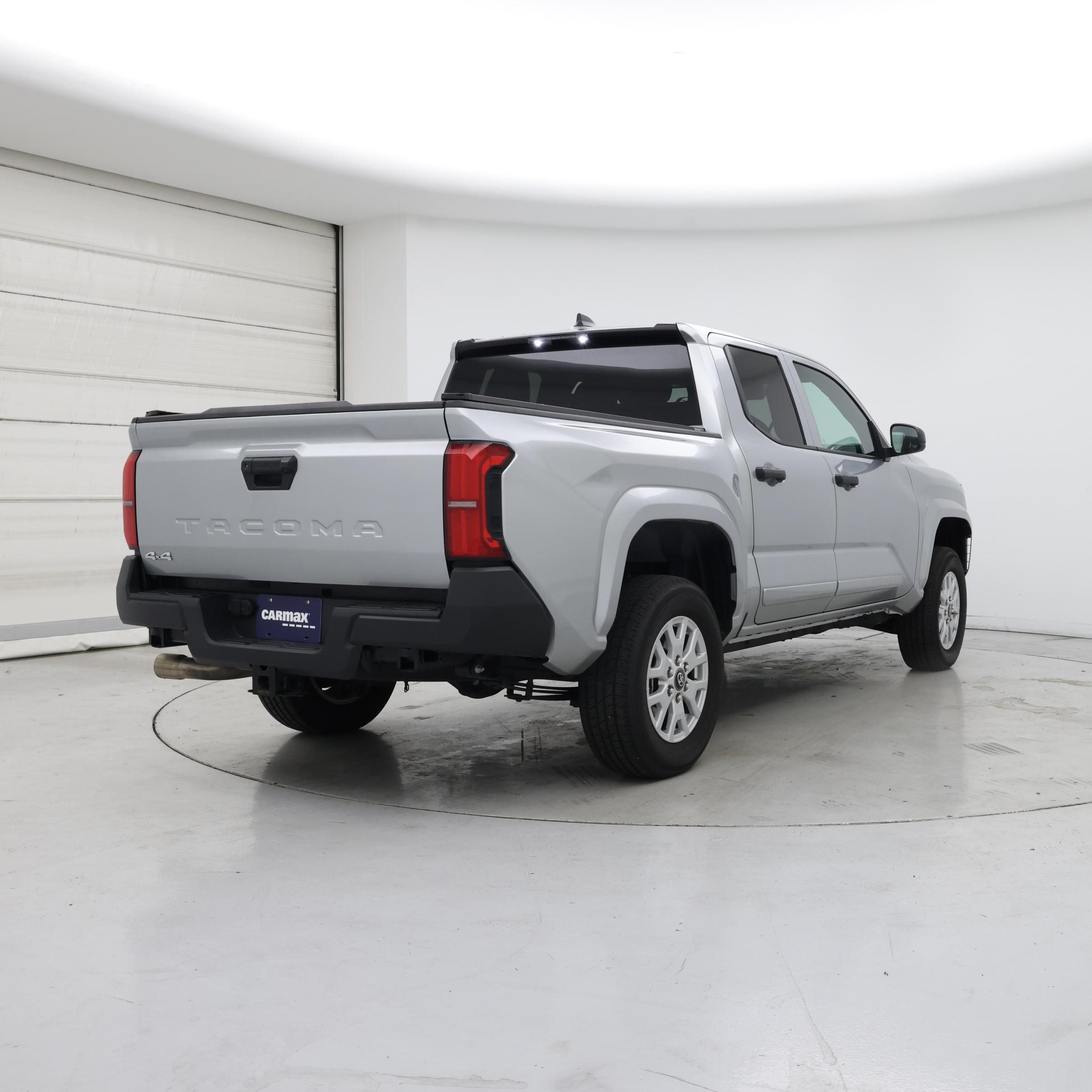 Thumbnail: 2024 Toyota Tacoma - 8