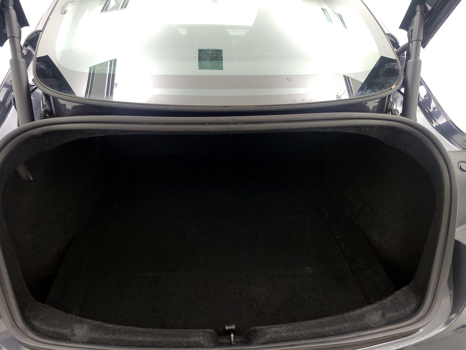 Thumbnail: 2025 Tesla Model 3 - 19