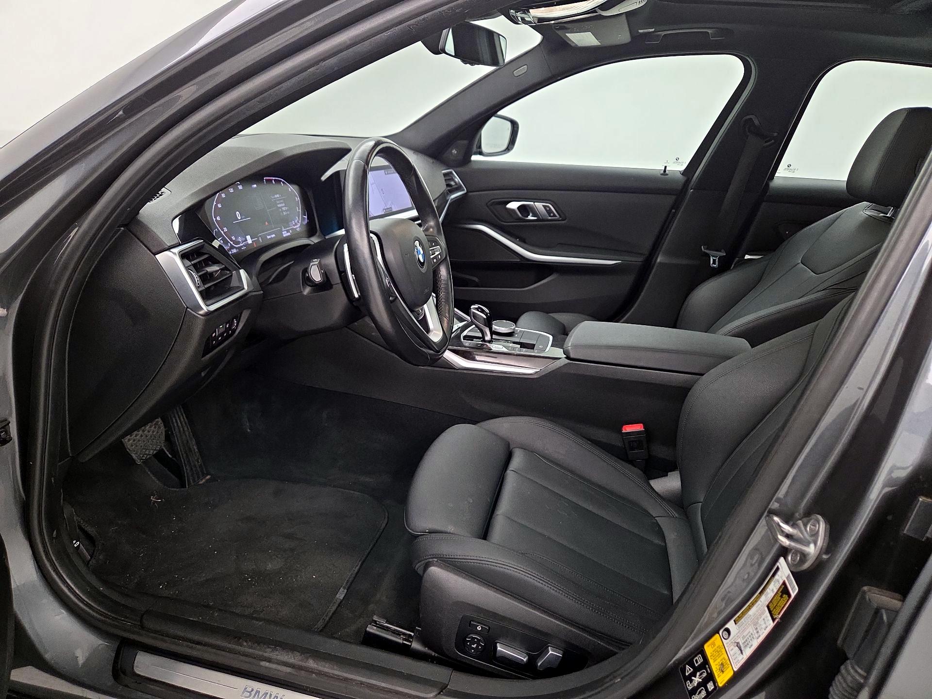 Thumbnail: 2019 BMW 3 Series - 11