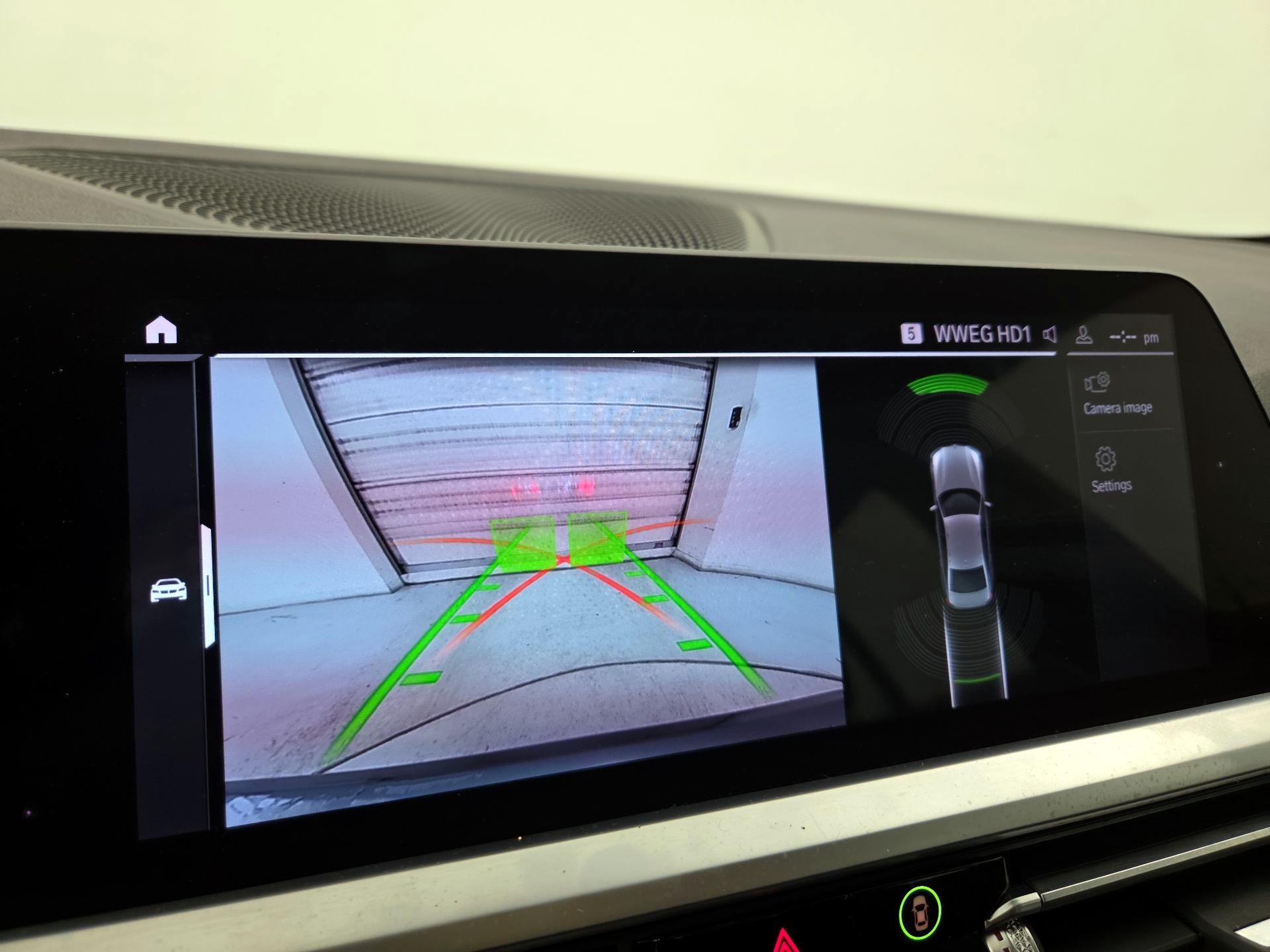 Thumbnail: 2019 BMW 3 Series - 15