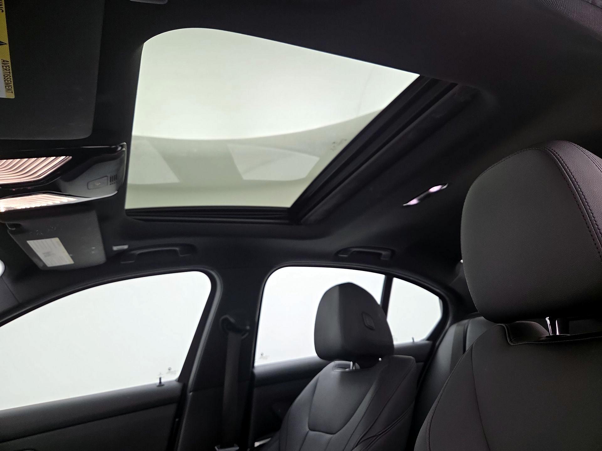 Thumbnail: 2019 BMW 3 Series - 20