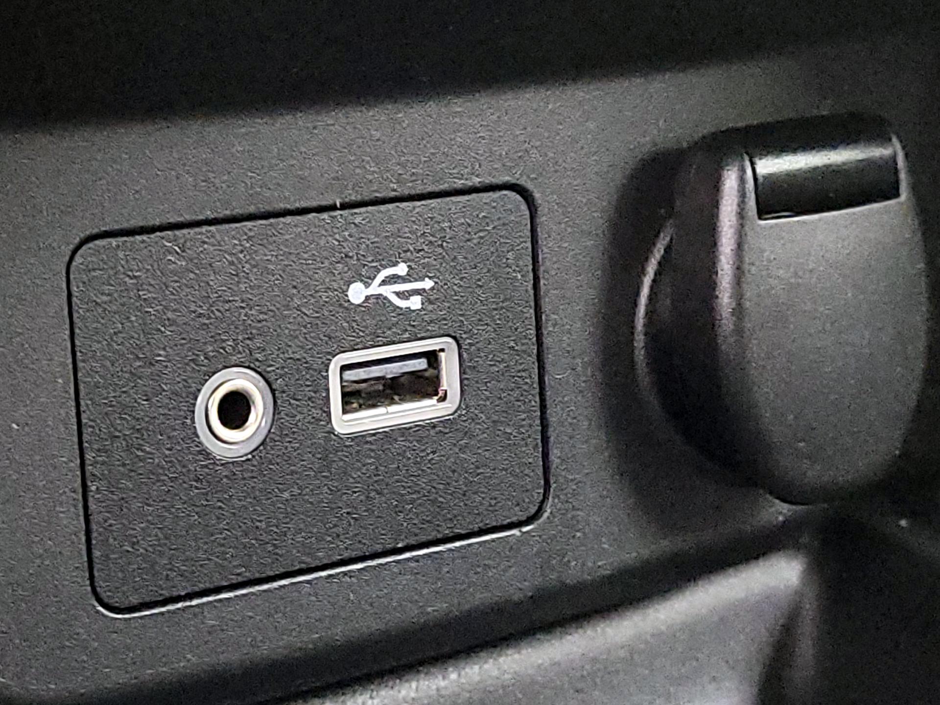 Thumbnail: 2019 Nissan Rogue - 19