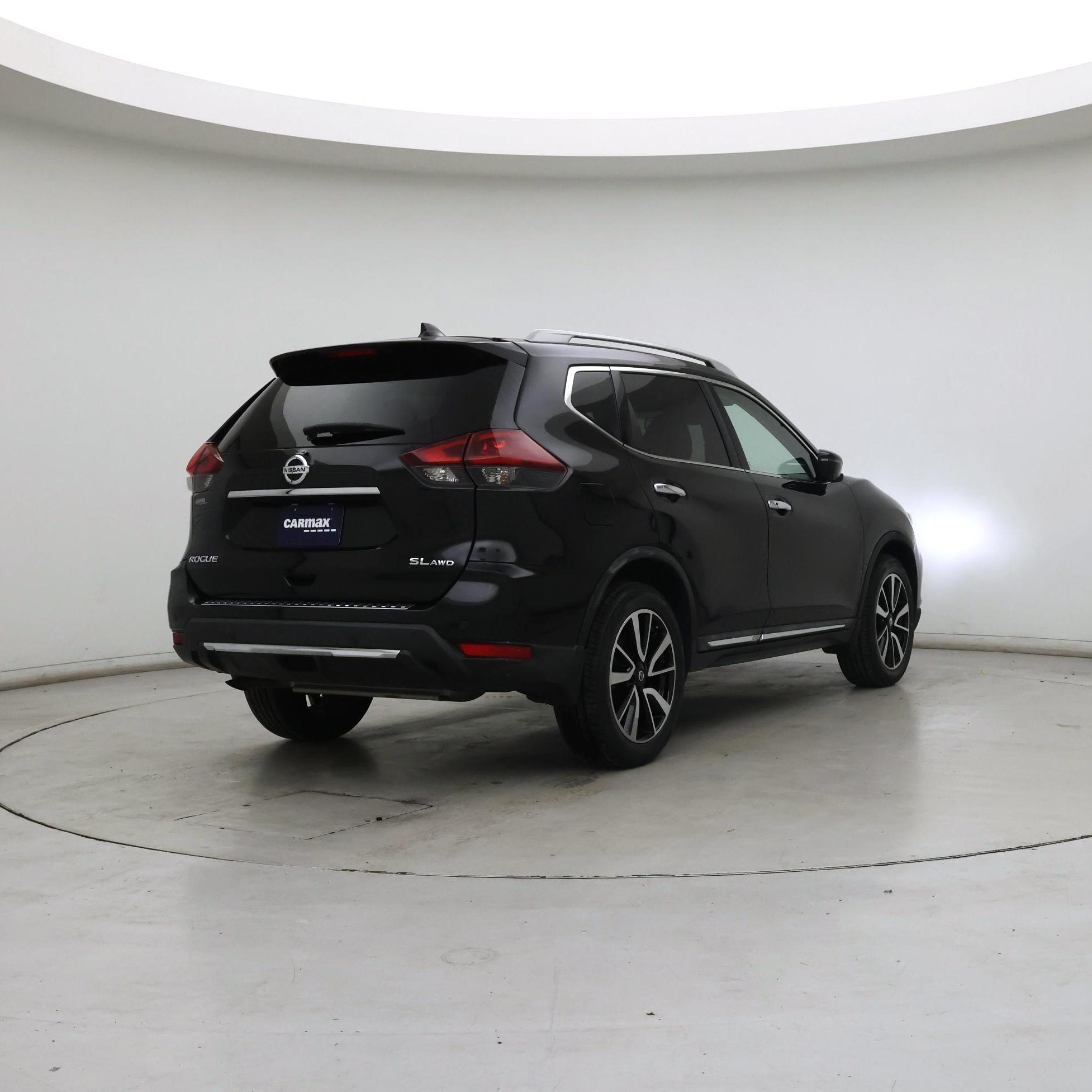 Thumbnail: 2019 Nissan Rogue - 8