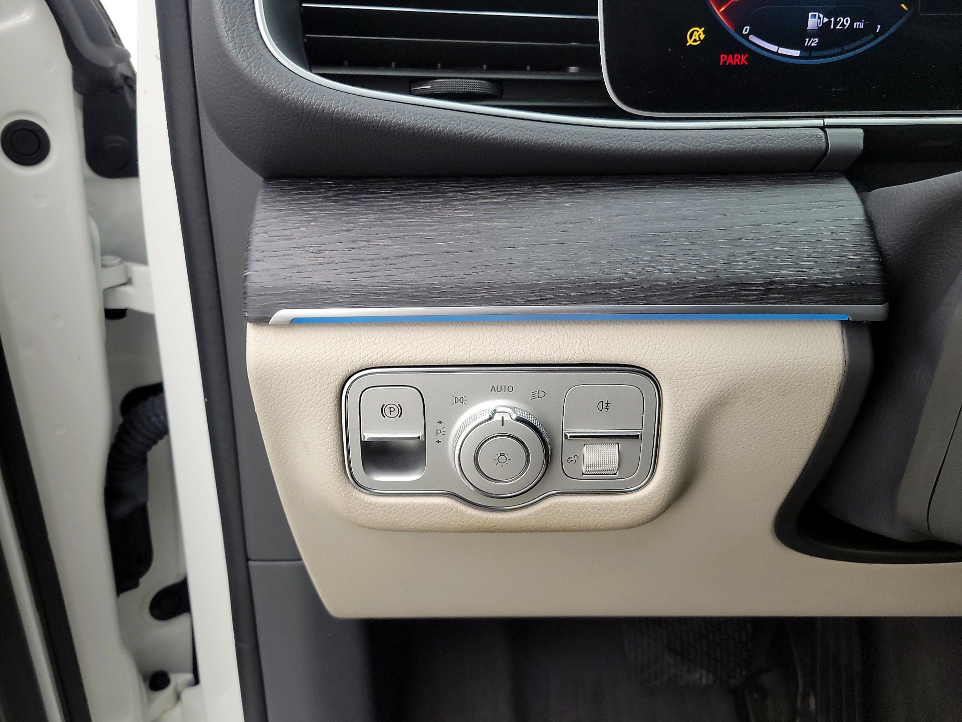 Thumbnail: 2020 Mercedes-Benz GLE - 13