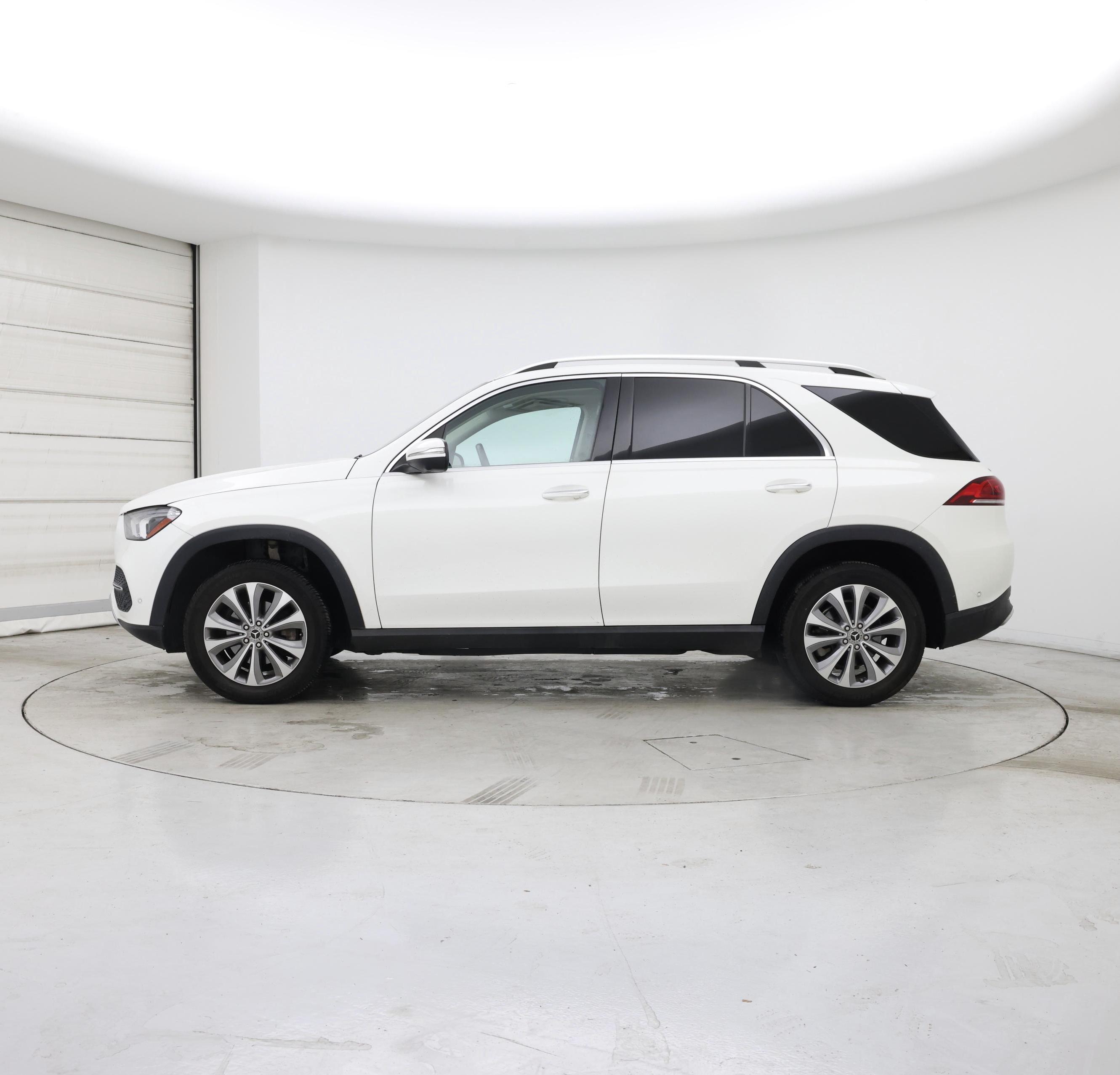 Thumbnail: 2020 Mercedes-Benz GLE - 3