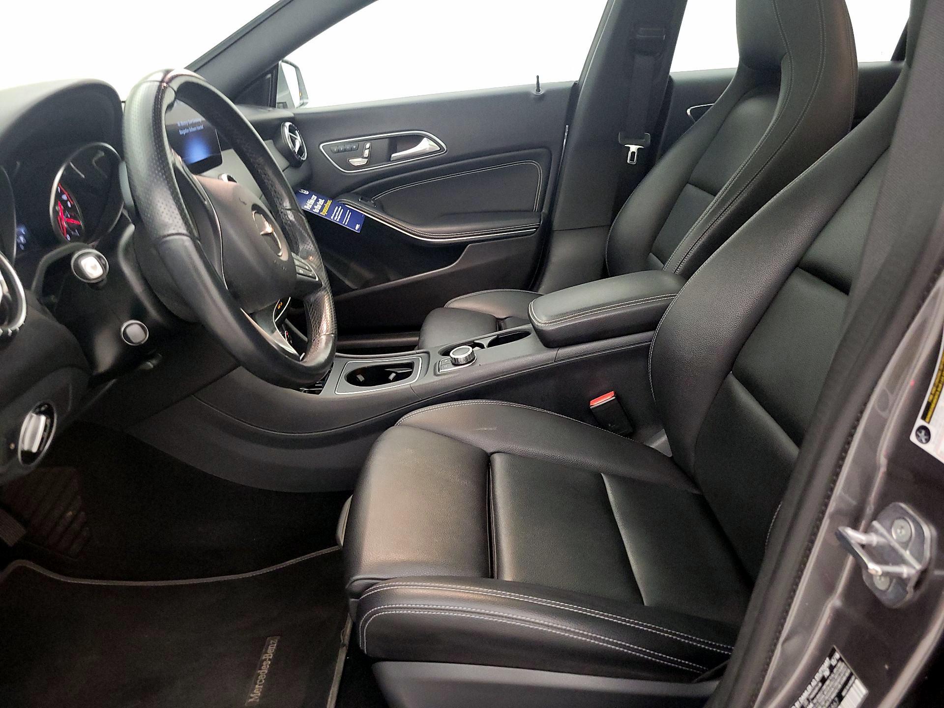 Thumbnail: 2019 Mercedes-Benz CLA - 11