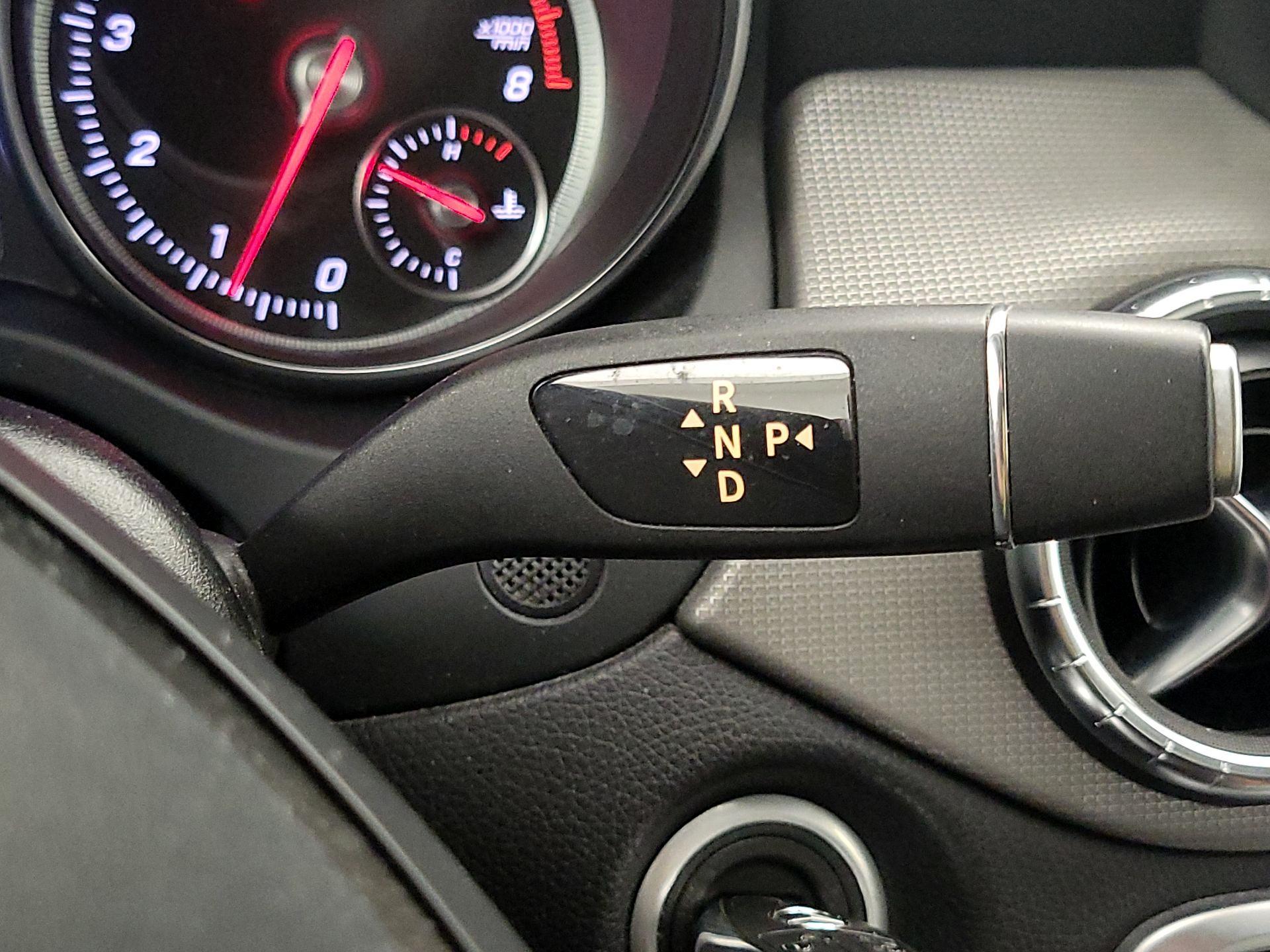 Thumbnail: 2019 Mercedes-Benz CLA - 17