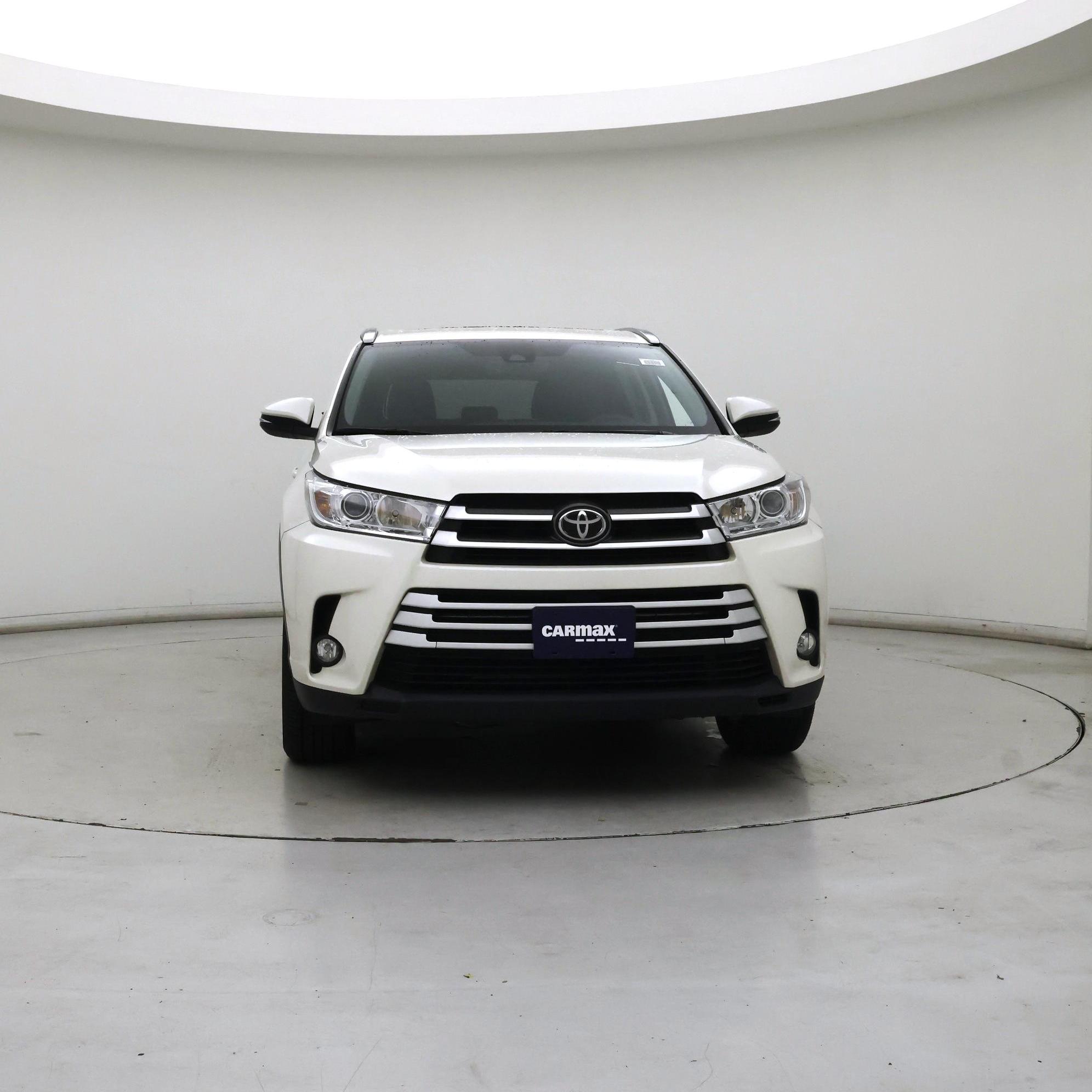 Thumbnail: 2017 Toyota Highlander - 5