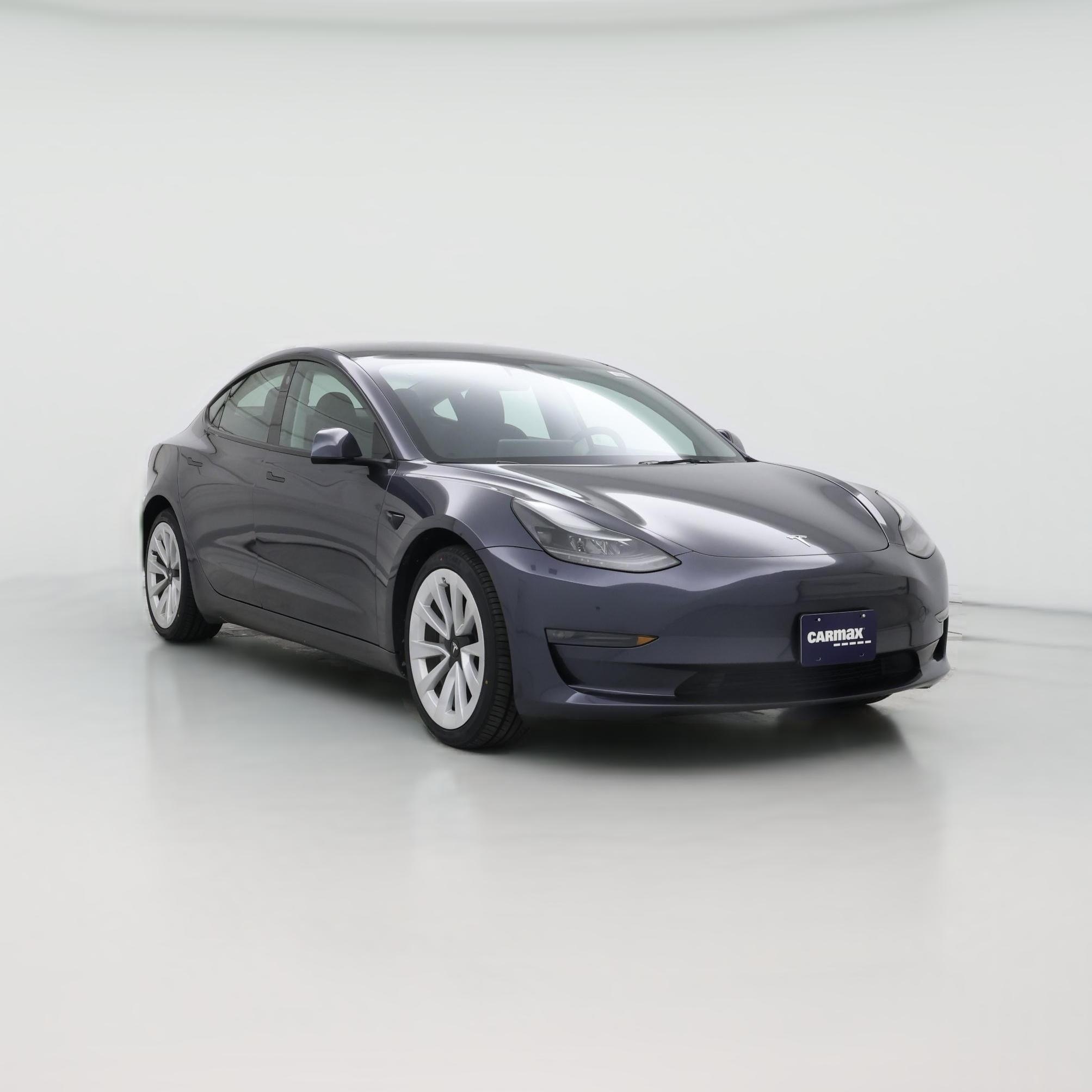 Thumbnail: 2023 Tesla Model 3 - 1