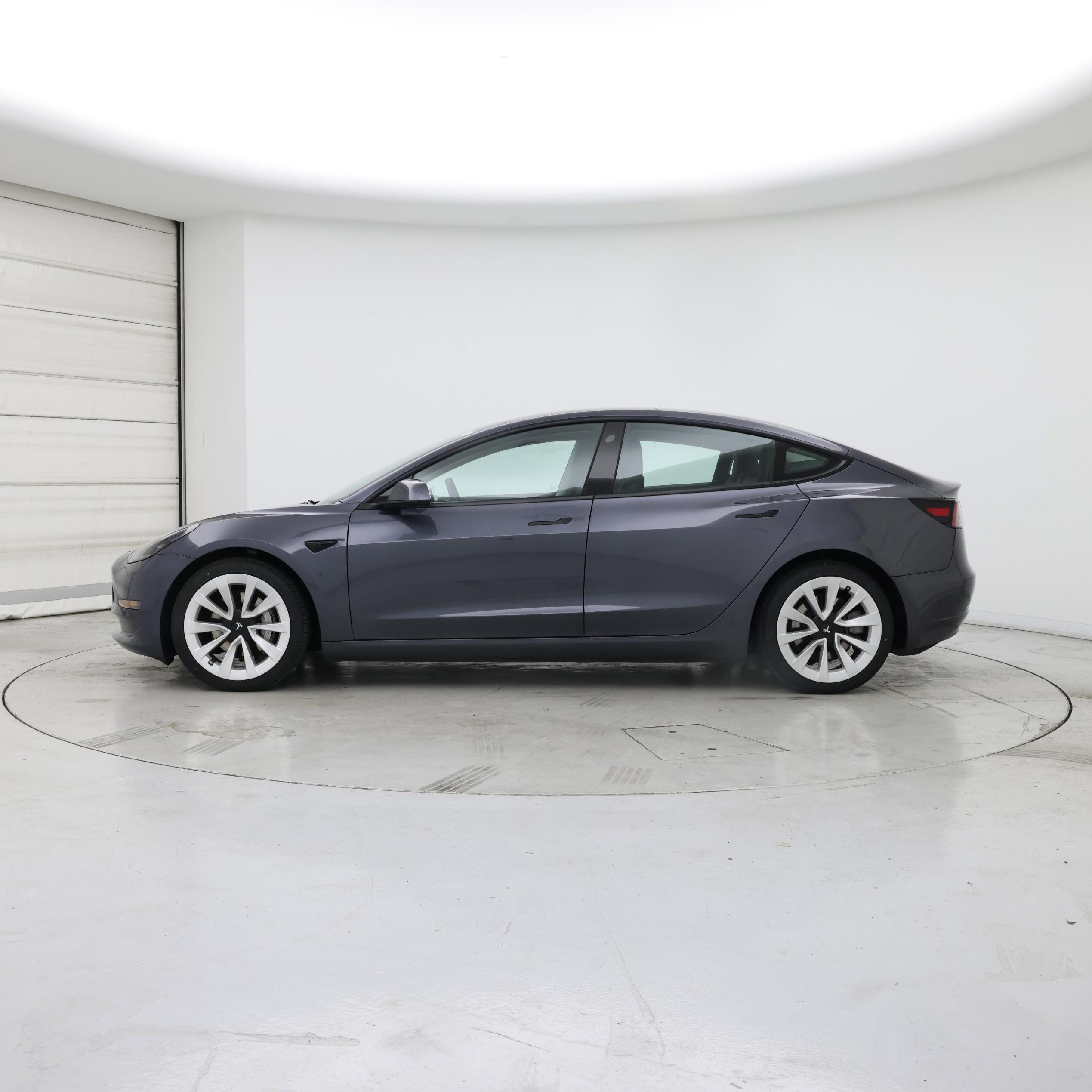Thumbnail: 2023 Tesla Model 3 - 3