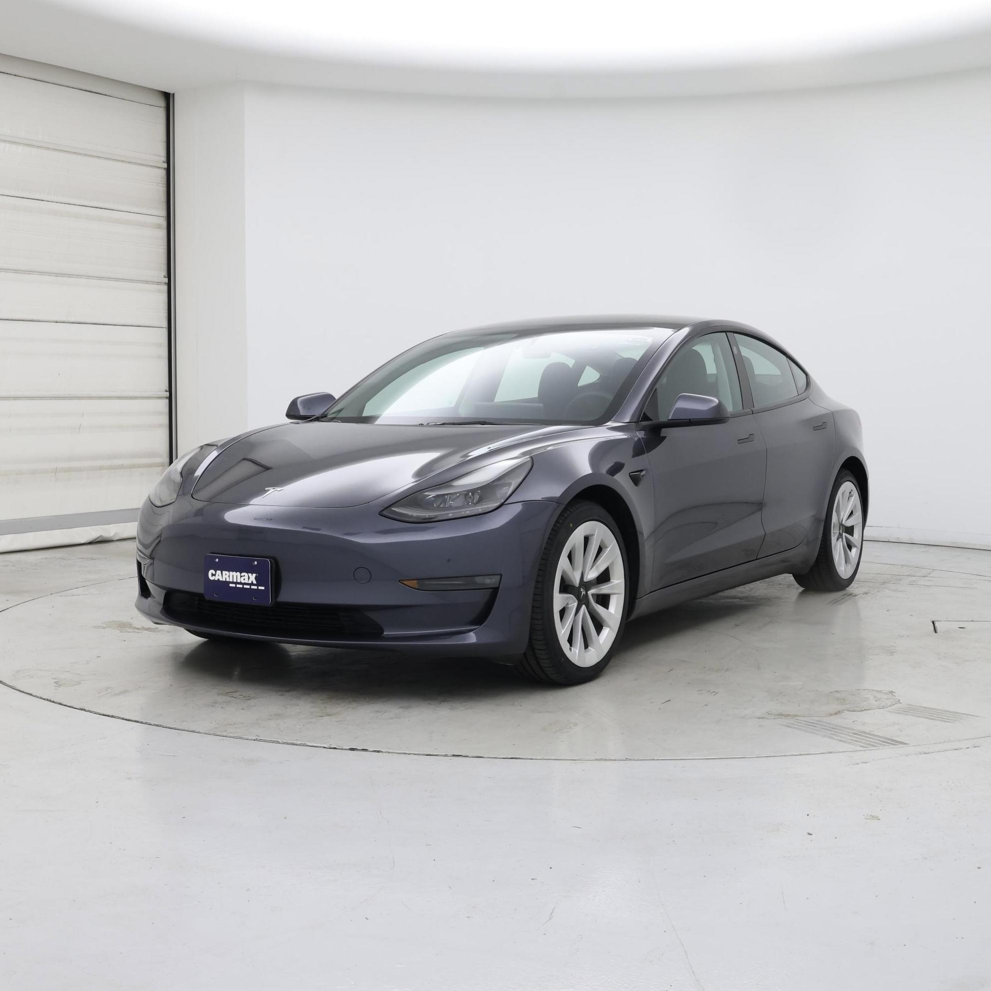 Thumbnail: 2023 Tesla Model 3 - 4