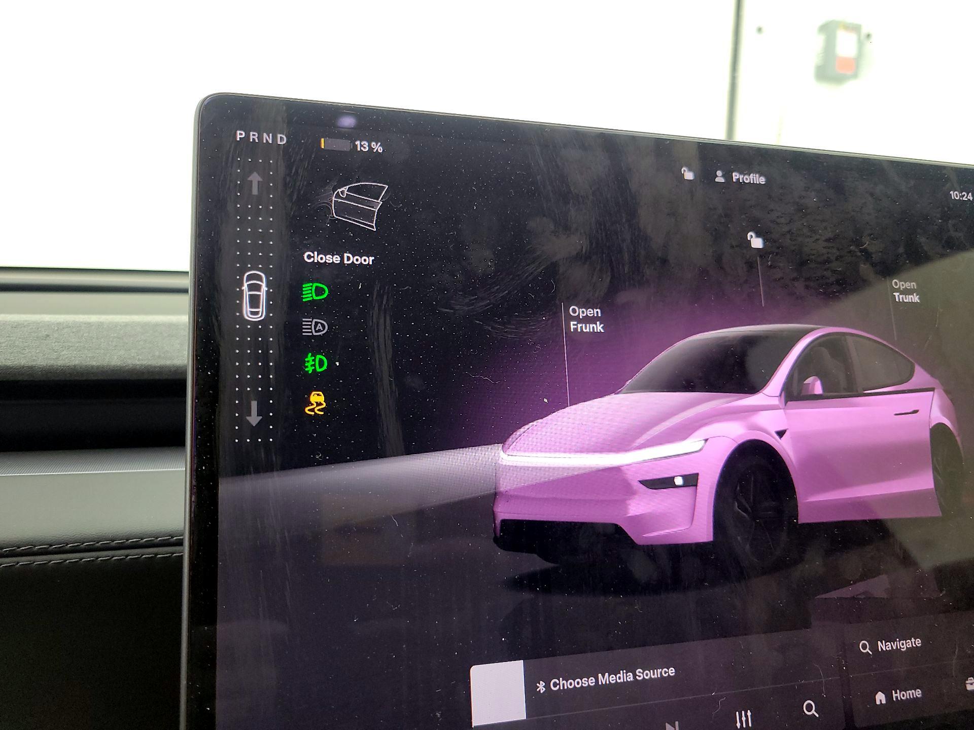 Thumbnail: 2026 Tesla Model Y - 17