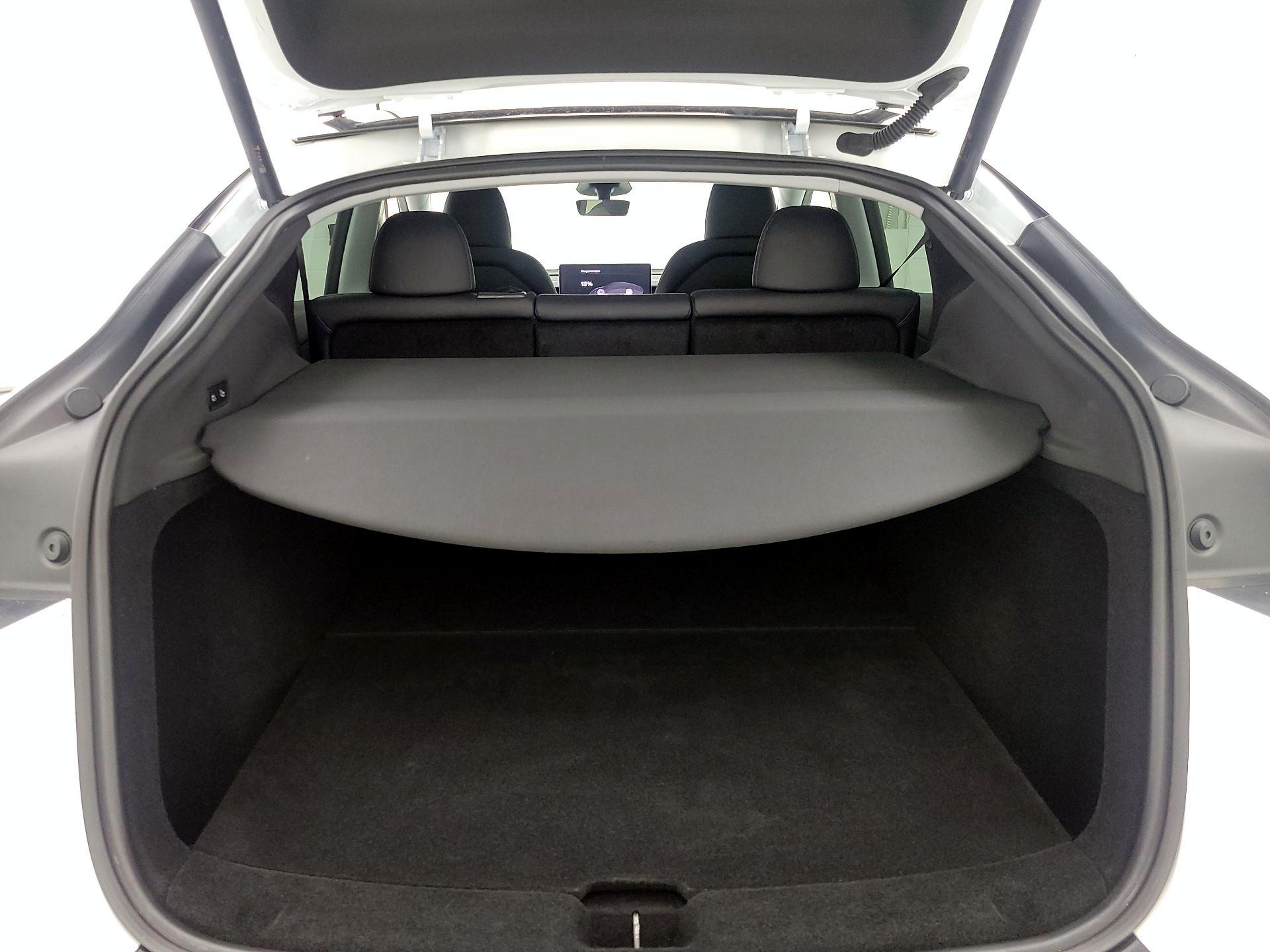 Thumbnail: 2026 Tesla Model Y - 20