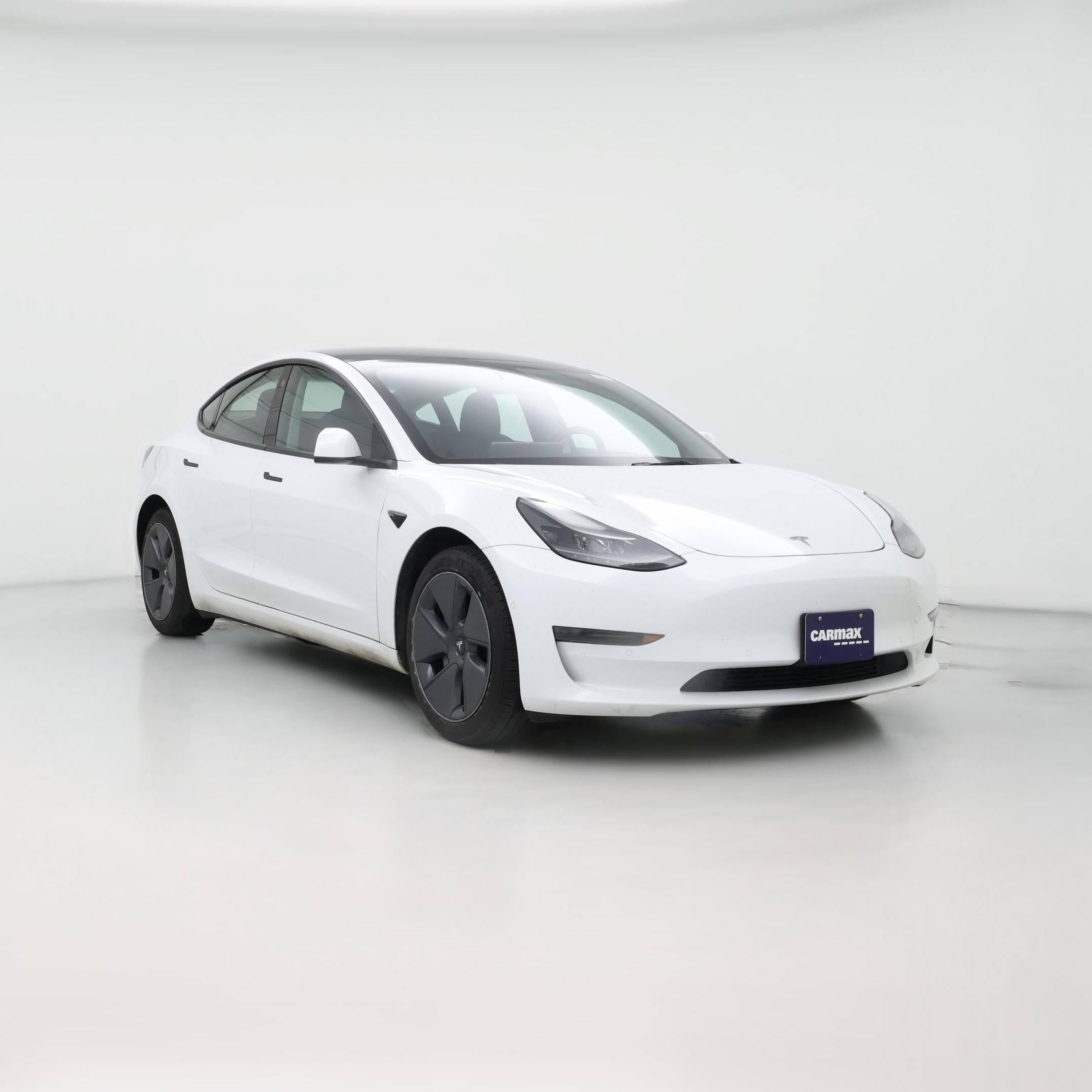 Thumbnail: 2022 Tesla Model 3 - 1