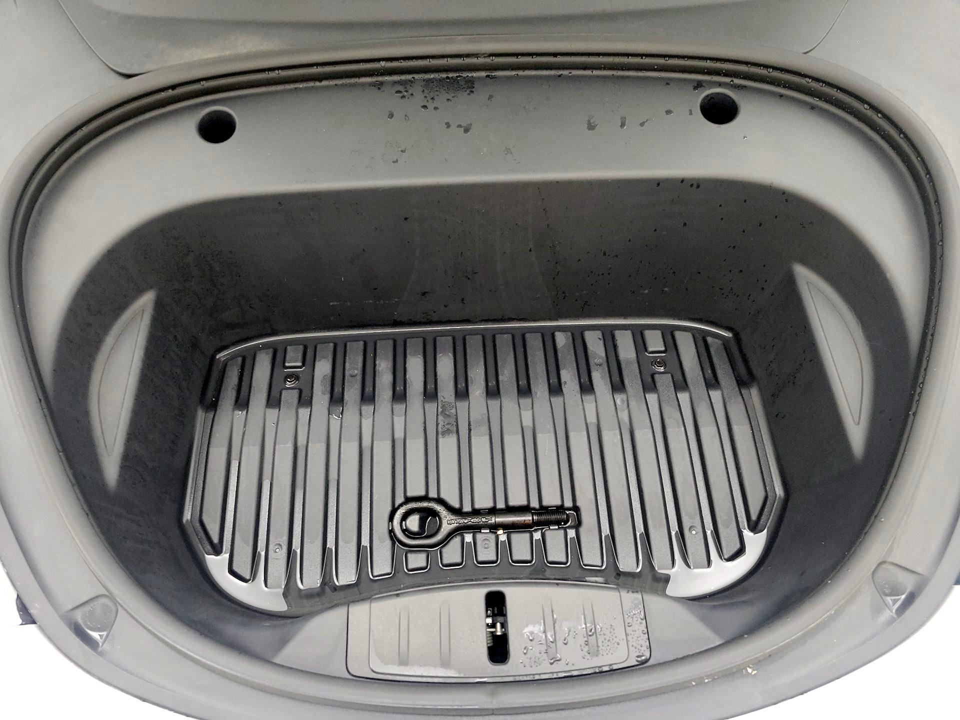 Thumbnail: 2022 Tesla Model 3 - 19