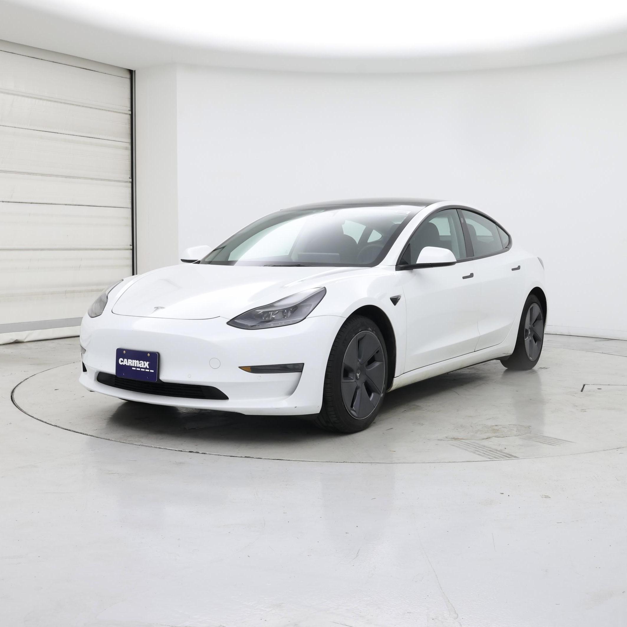 Thumbnail: 2022 Tesla Model 3 - 4