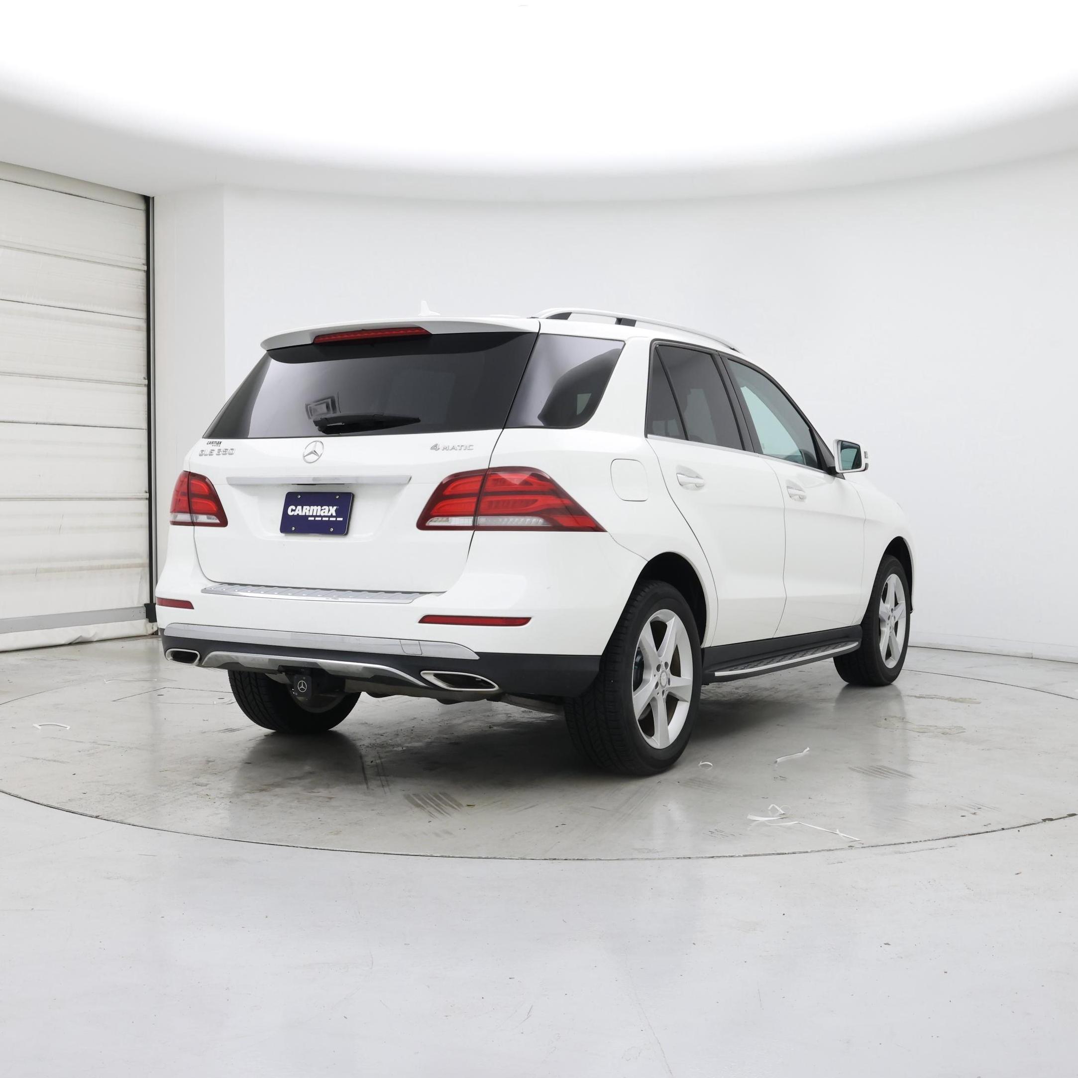 Thumbnail: 2016 Mercedes-Benz GLE - 8