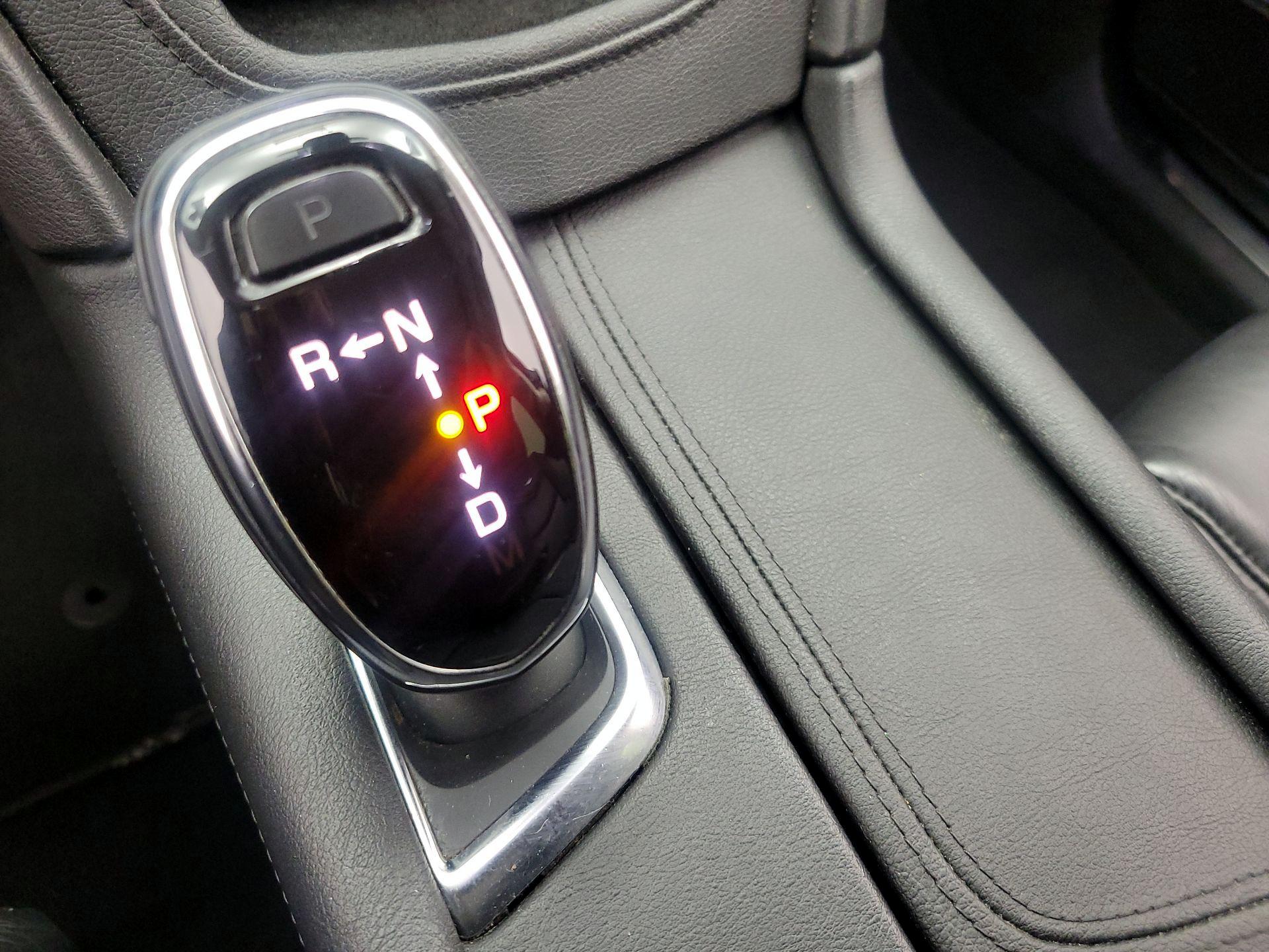 Thumbnail: 2017 Cadillac XT5 - 17