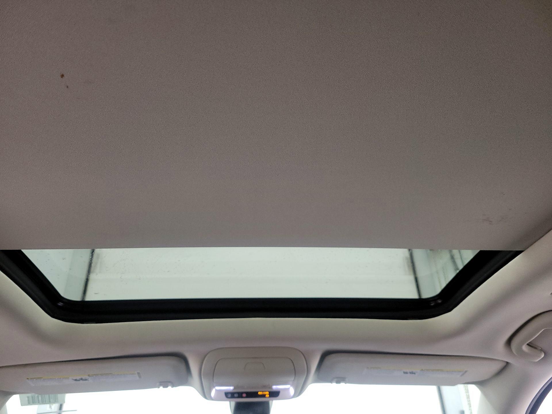 Thumbnail: 2017 Cadillac XT5 - 19