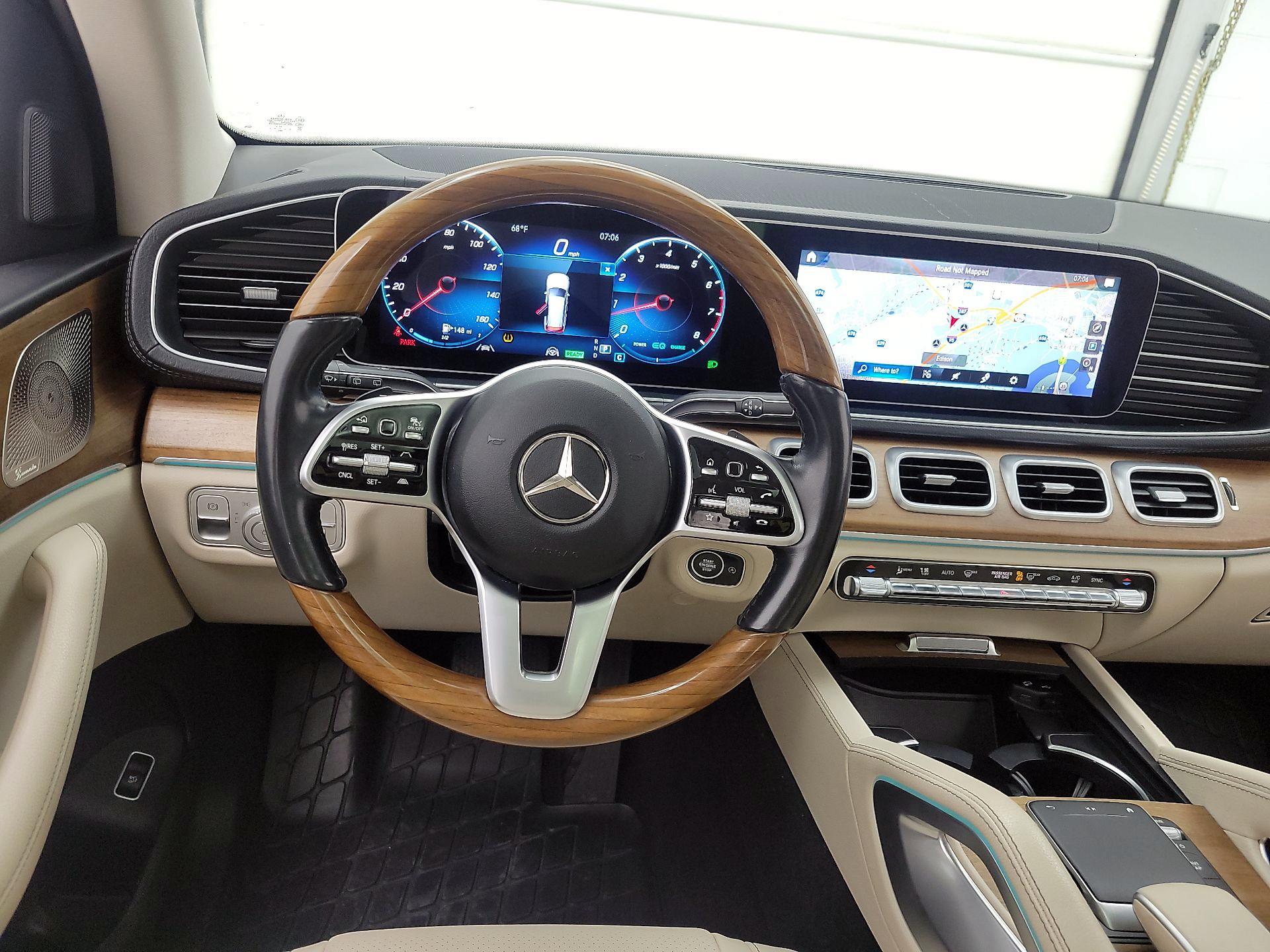 Thumbnail: 2022 Mercedes-Benz GLS - 10