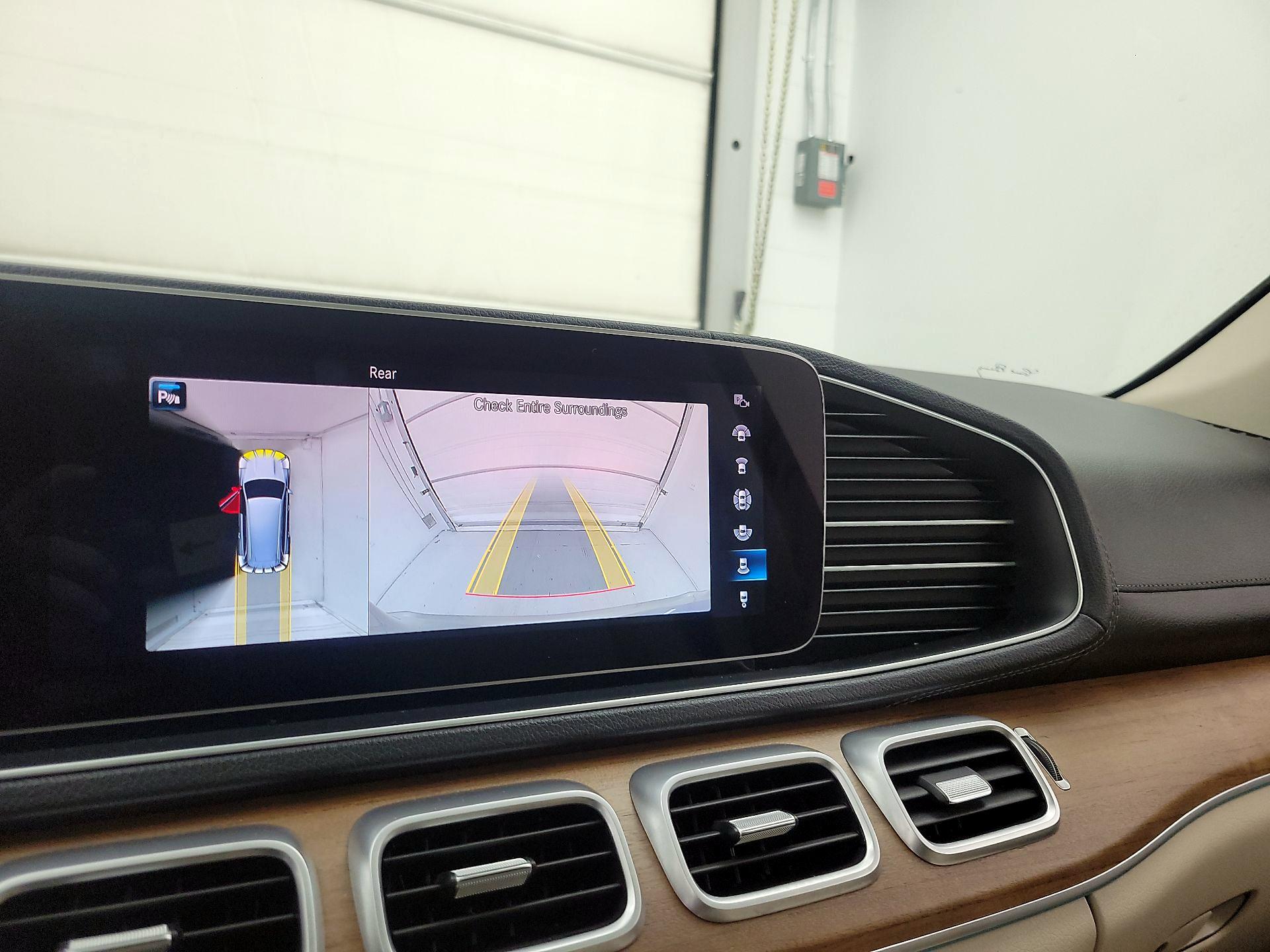 Thumbnail: 2022 Mercedes-Benz GLS - 14