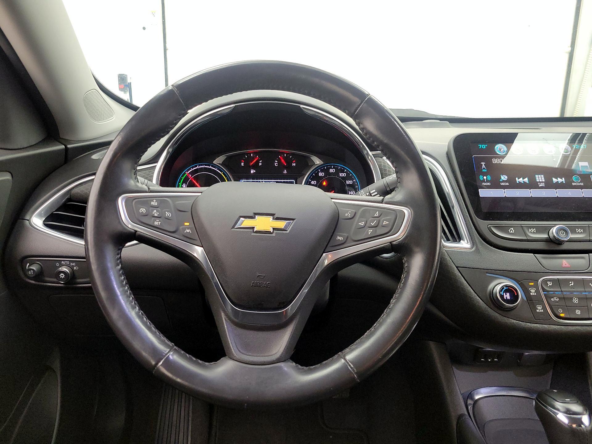 Thumbnail: 2018 Chevrolet Malibu - 10