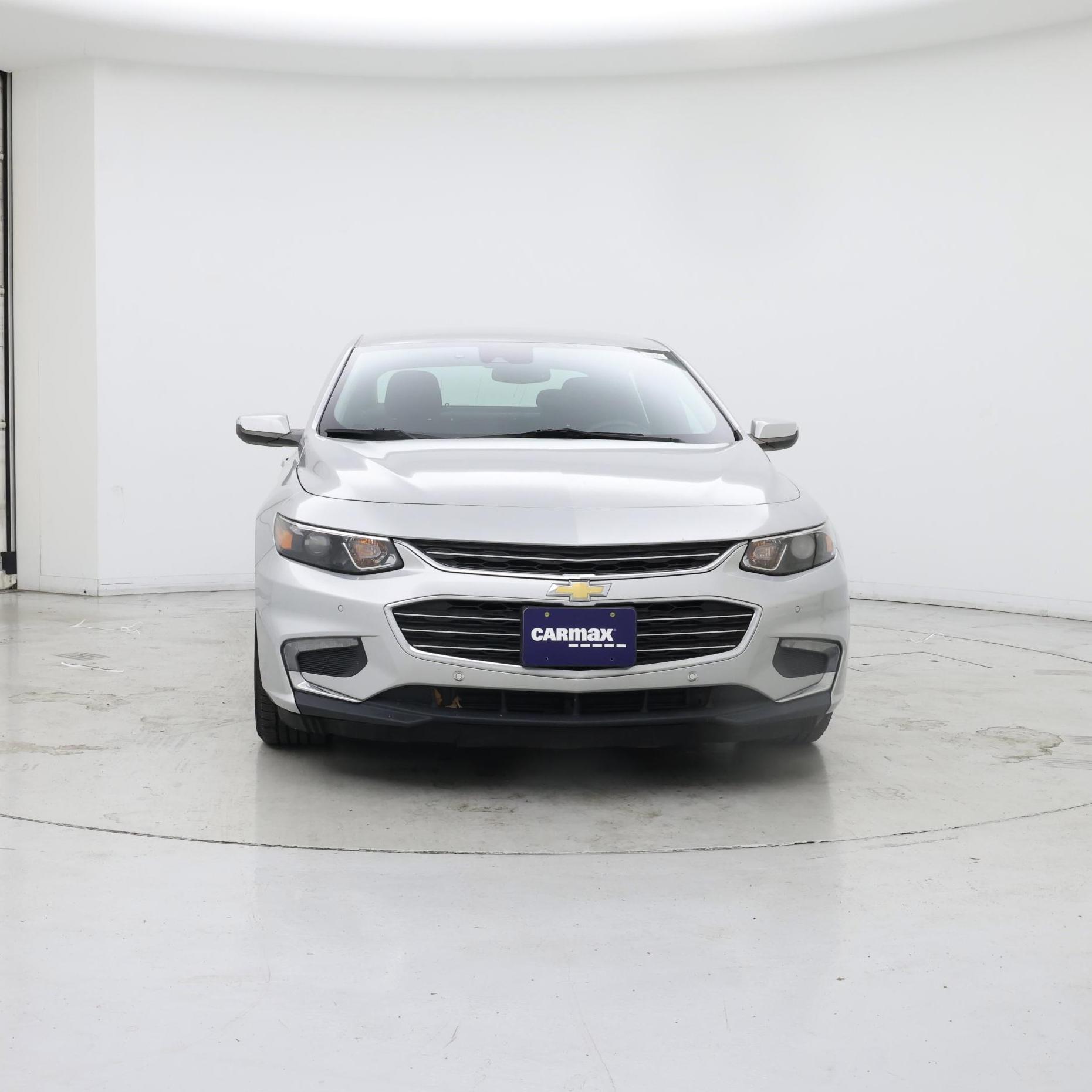 Thumbnail: 2018 Chevrolet Malibu - 5