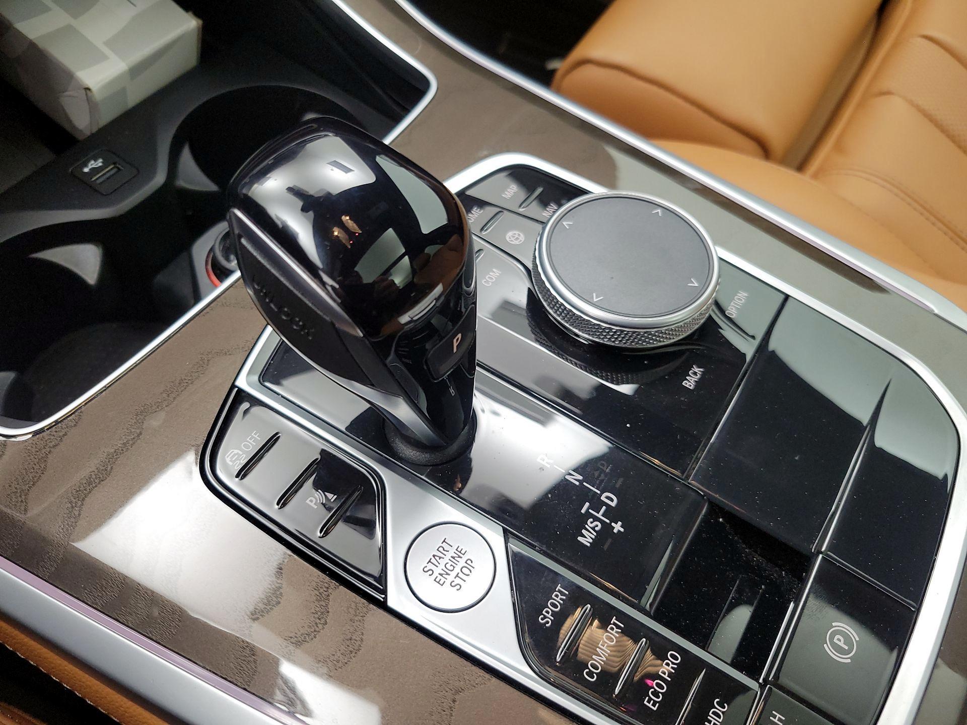 Thumbnail: 2022 BMW X5 - 16