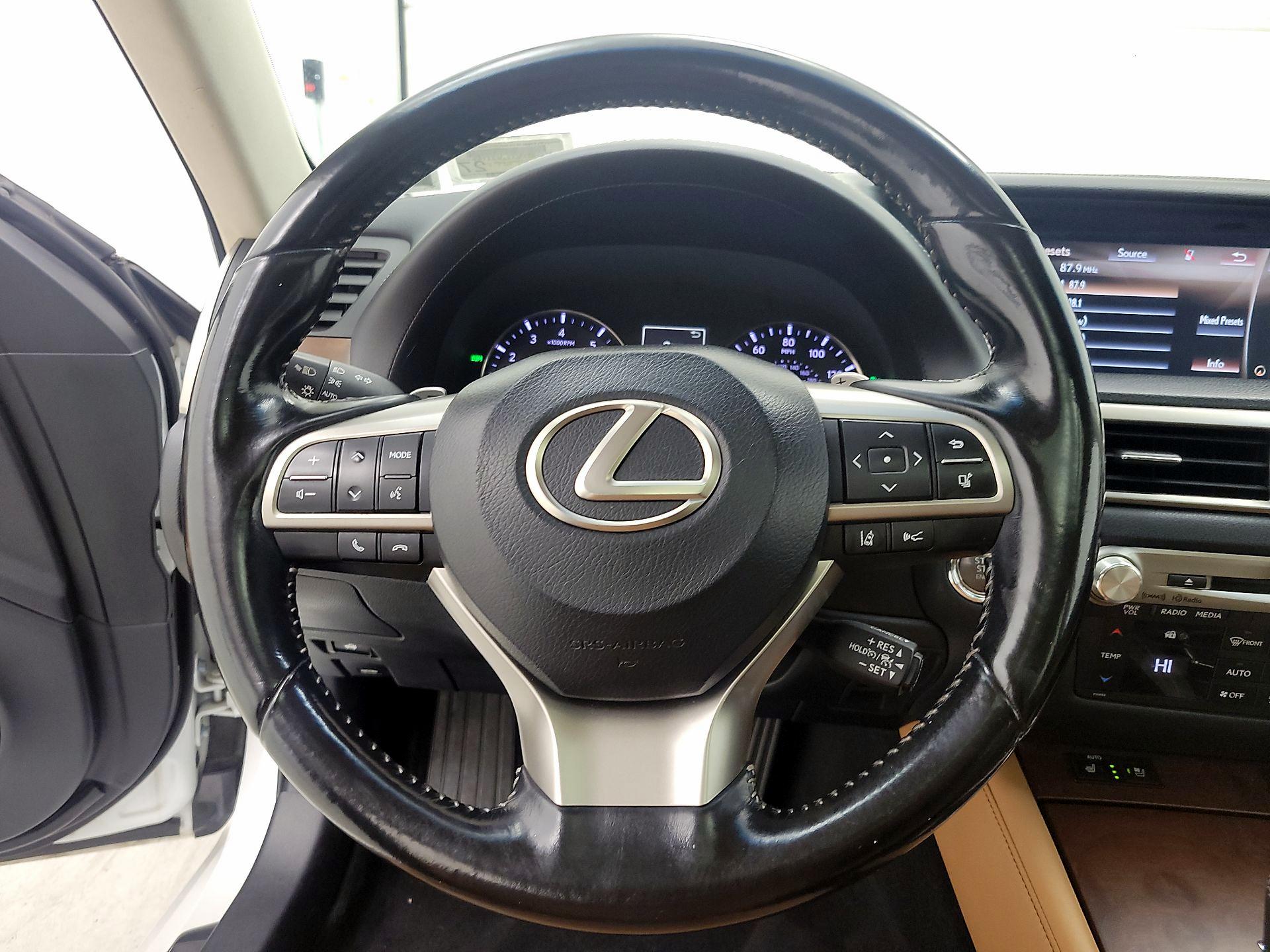 Thumbnail: 2017 Lexus GS - 10