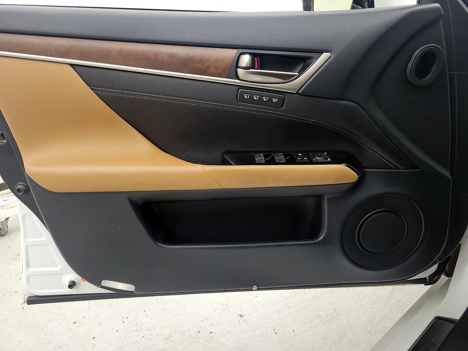 Thumbnail: 2017 Lexus GS - 12