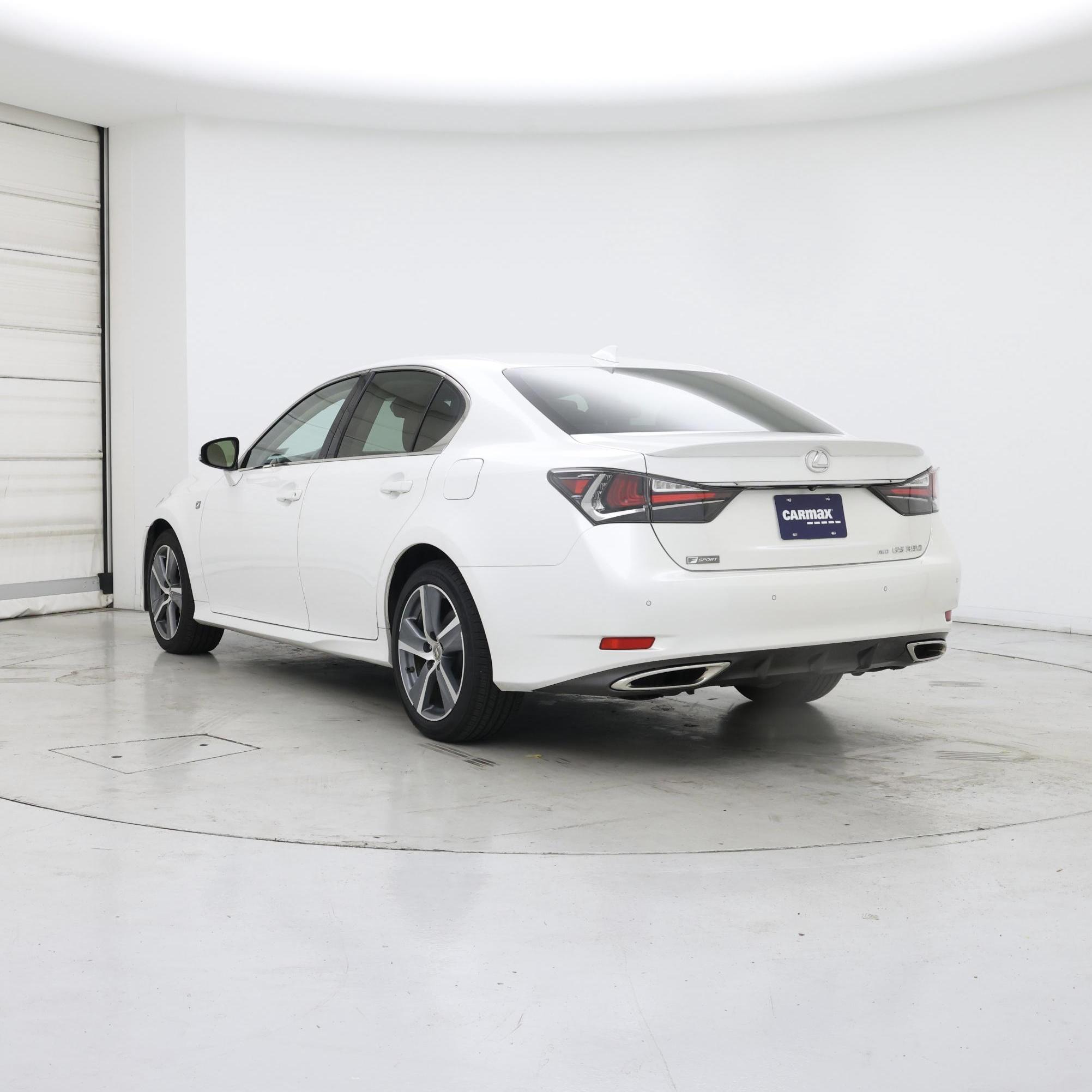 Thumbnail: 2017 Lexus GS - 2