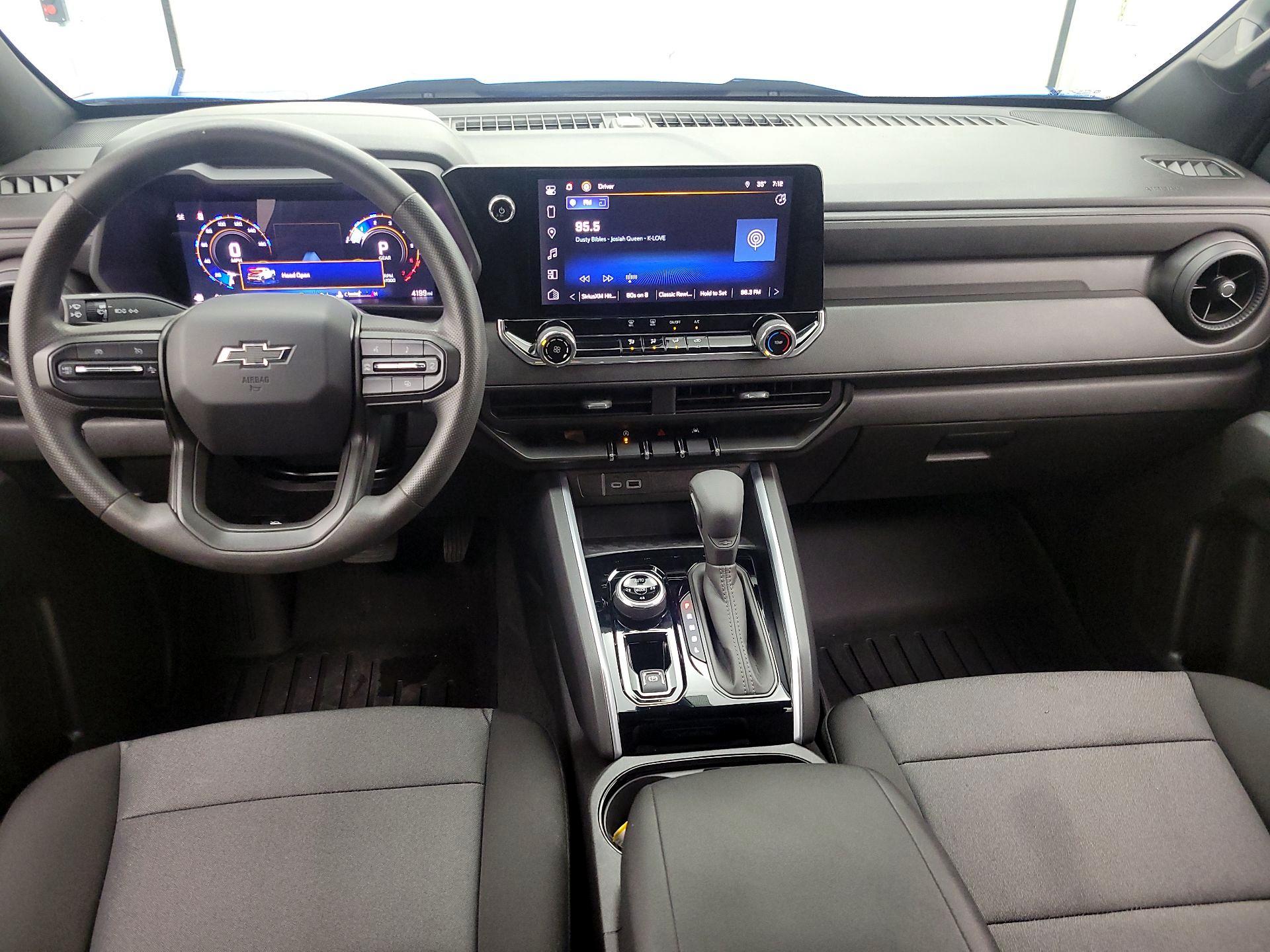 Thumbnail: 2024 Chevrolet Colorado - 9