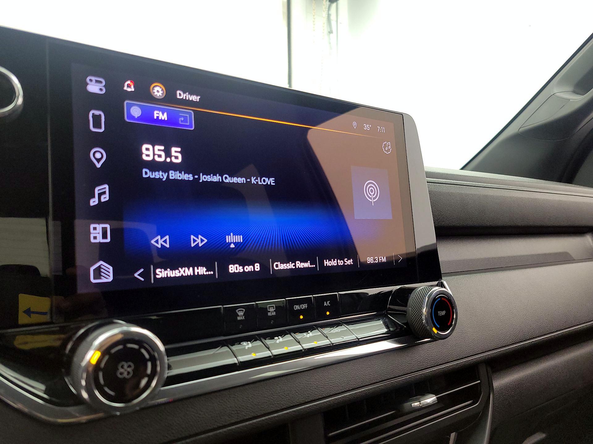 Thumbnail: 2024 Chevrolet Colorado - 16