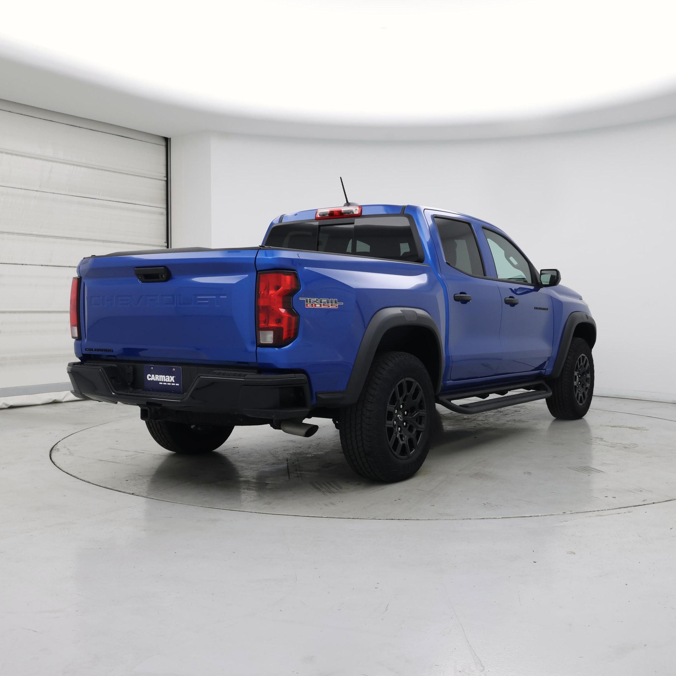 Thumbnail: 2024 Chevrolet Colorado - 8