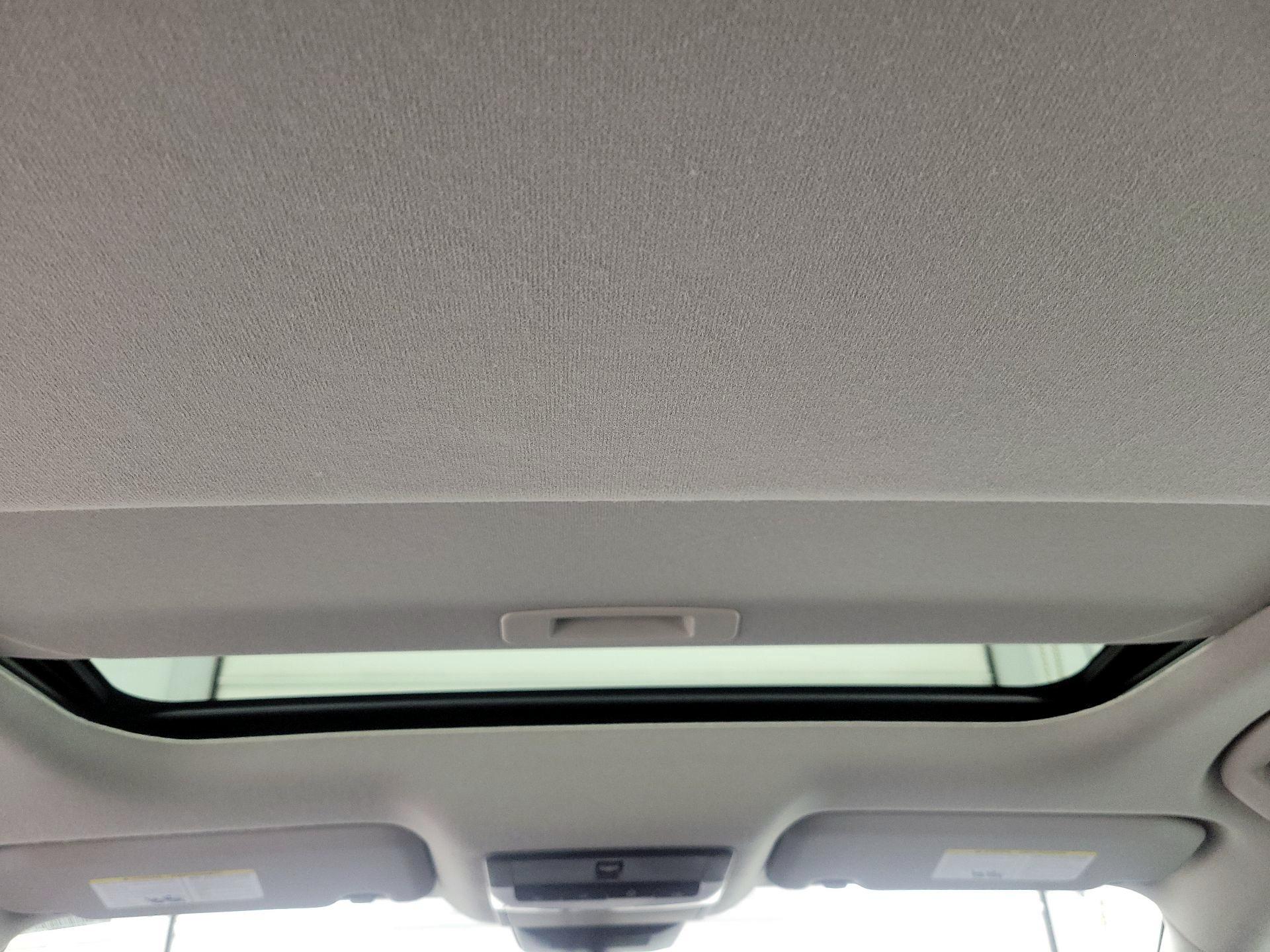 Thumbnail: 2020 Nissan Sentra - 19