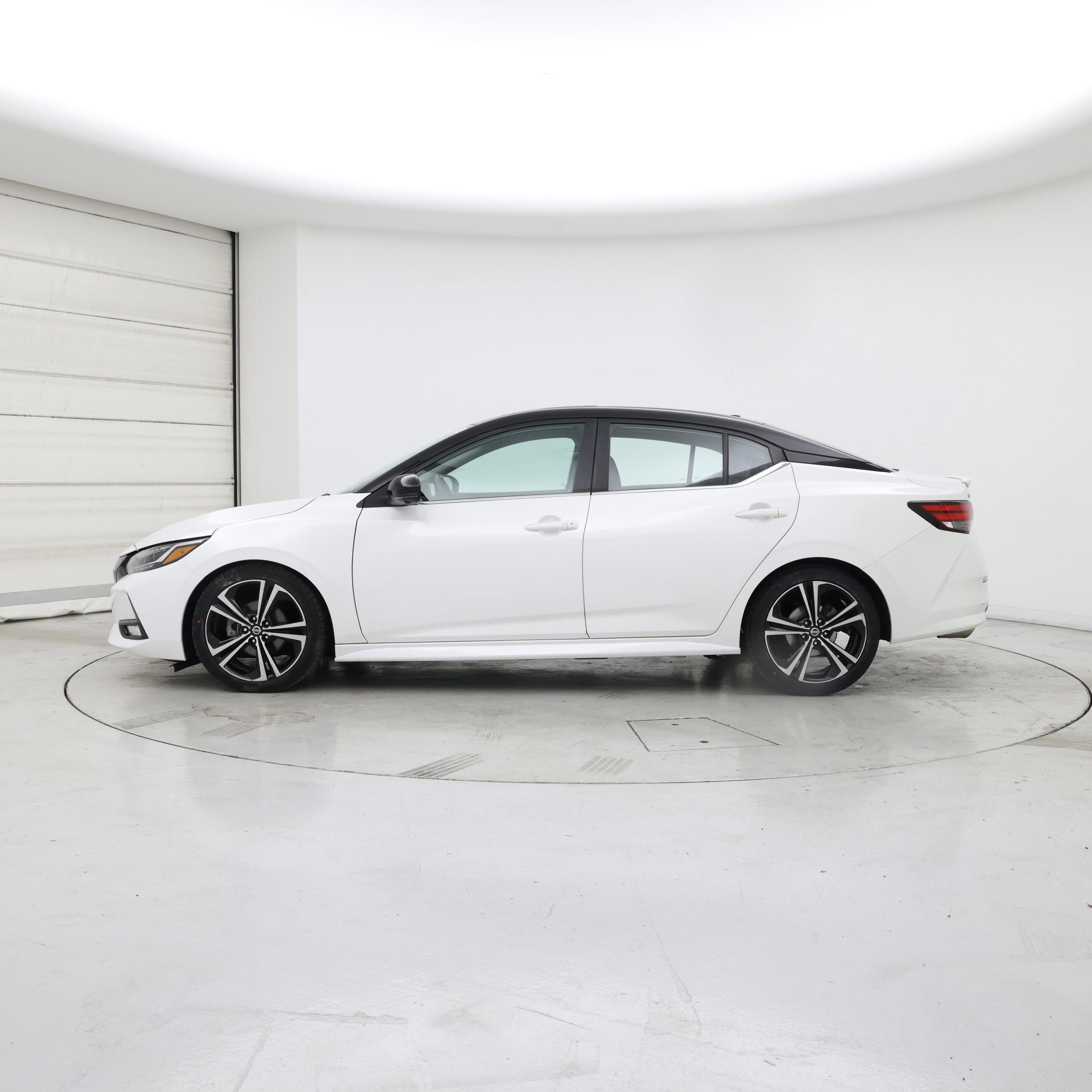 Thumbnail: 2020 Nissan Sentra - 3