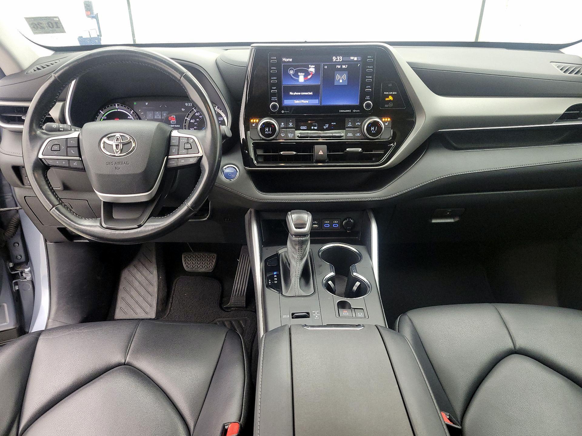 Thumbnail: 2022 Toyota Highlander - 9