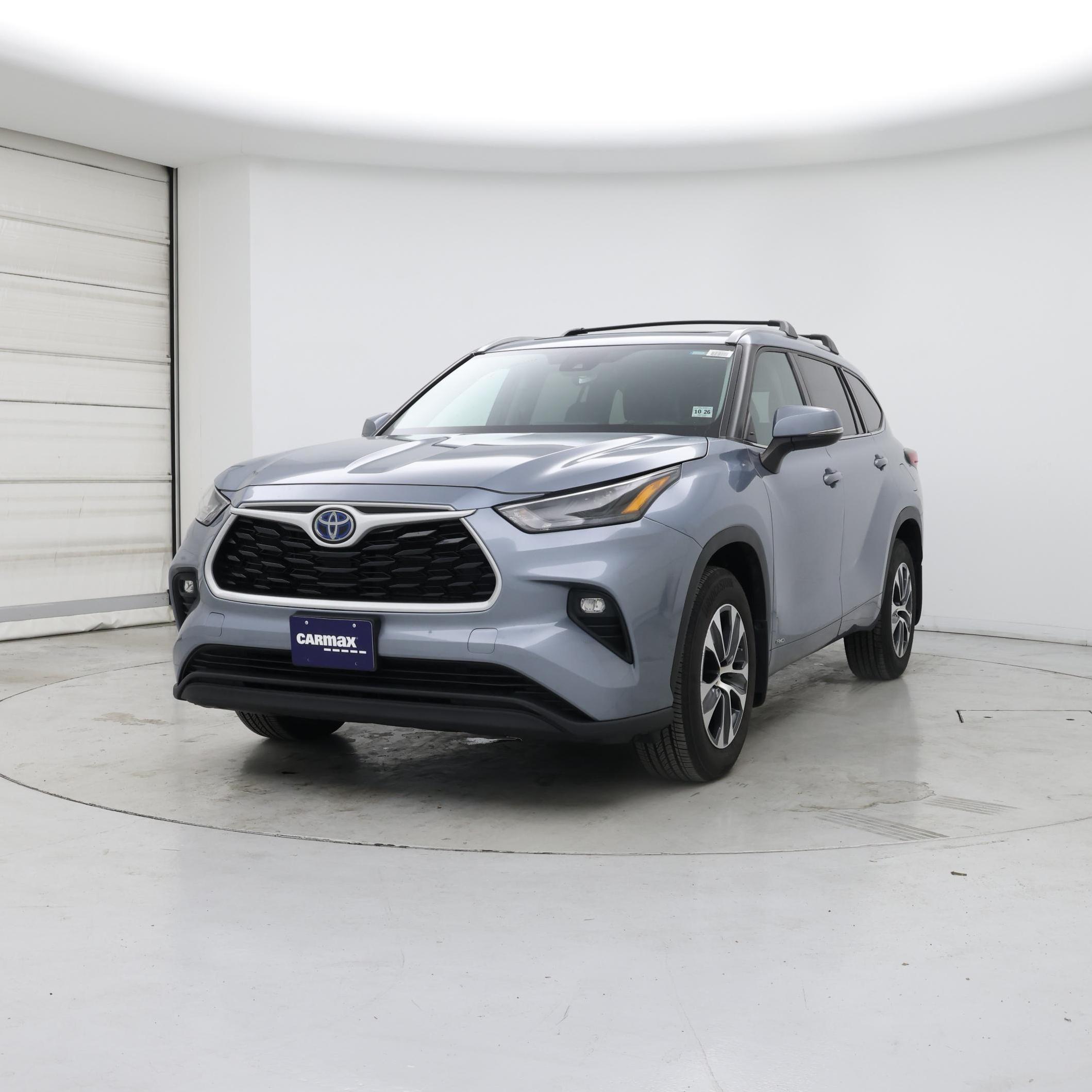 Thumbnail: 2022 Toyota Highlander - 4