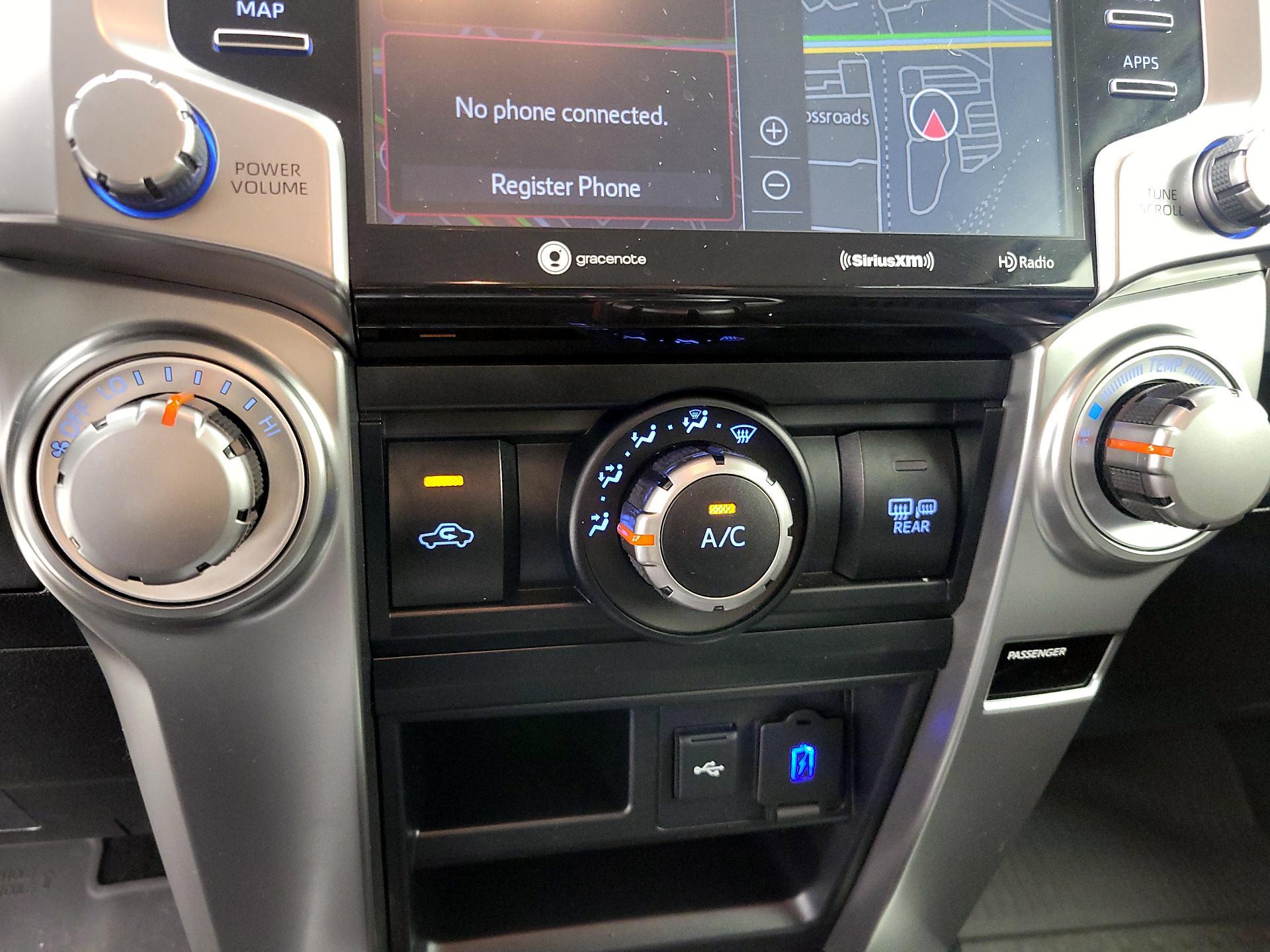 Thumbnail: 2024 Toyota 4Runner - 16