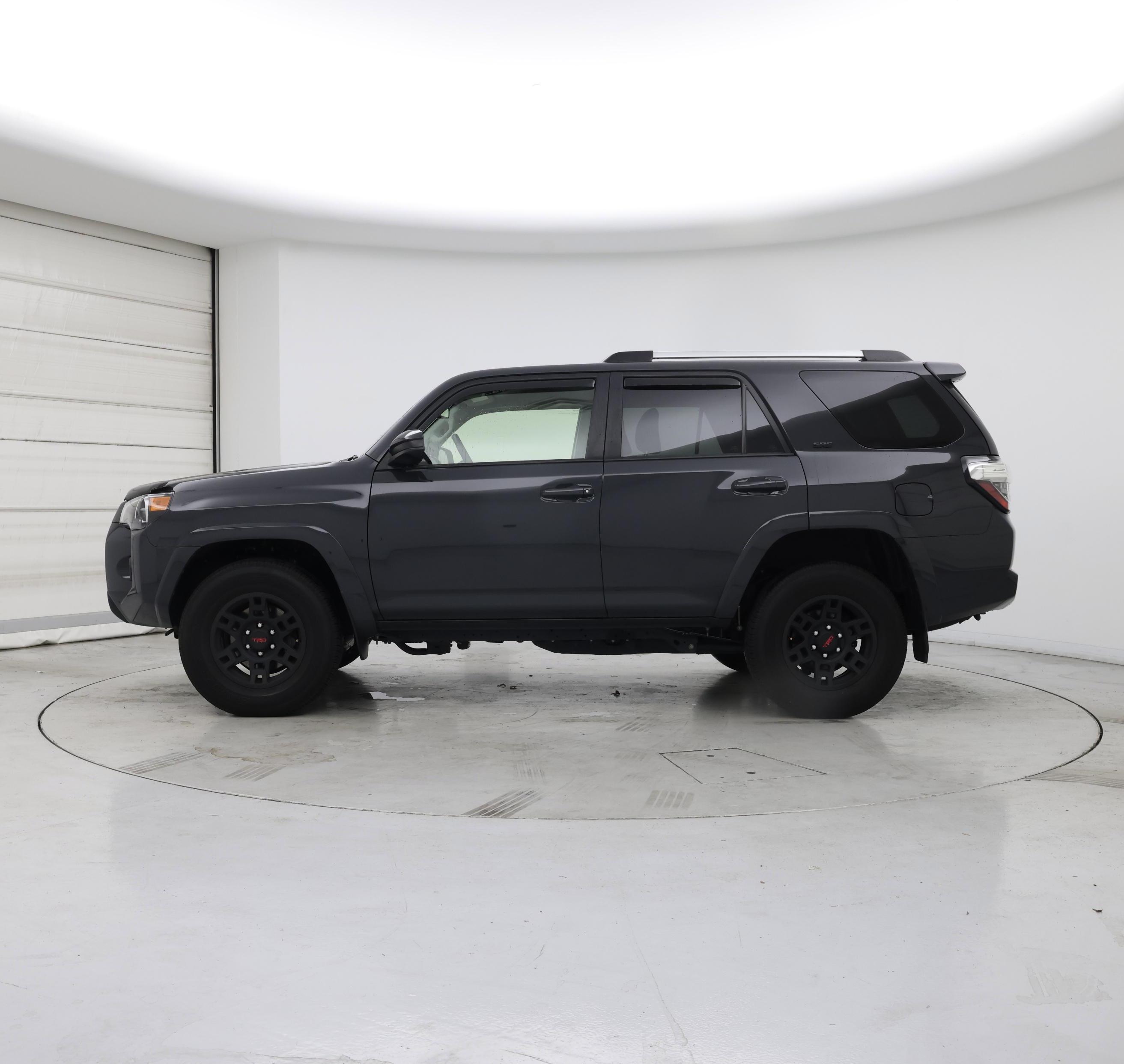 Thumbnail: 2024 Toyota 4Runner - 3