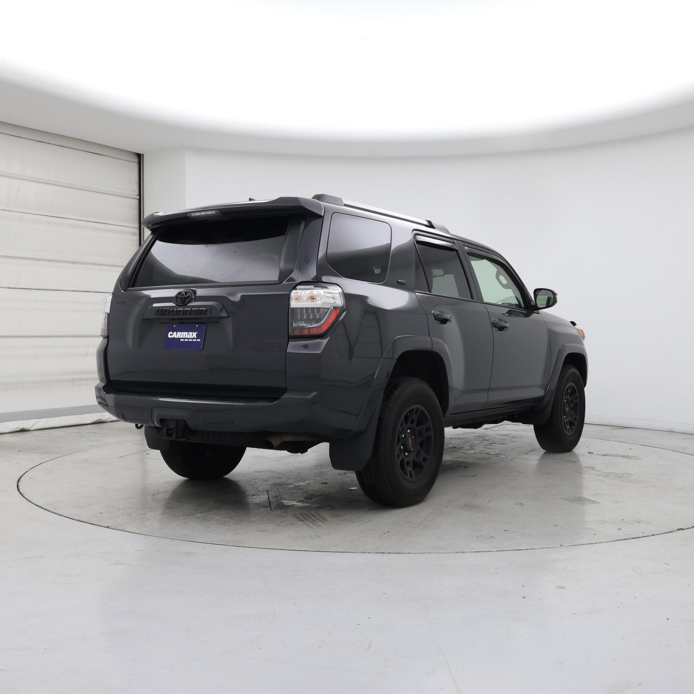 Thumbnail: 2024 Toyota 4Runner - 8