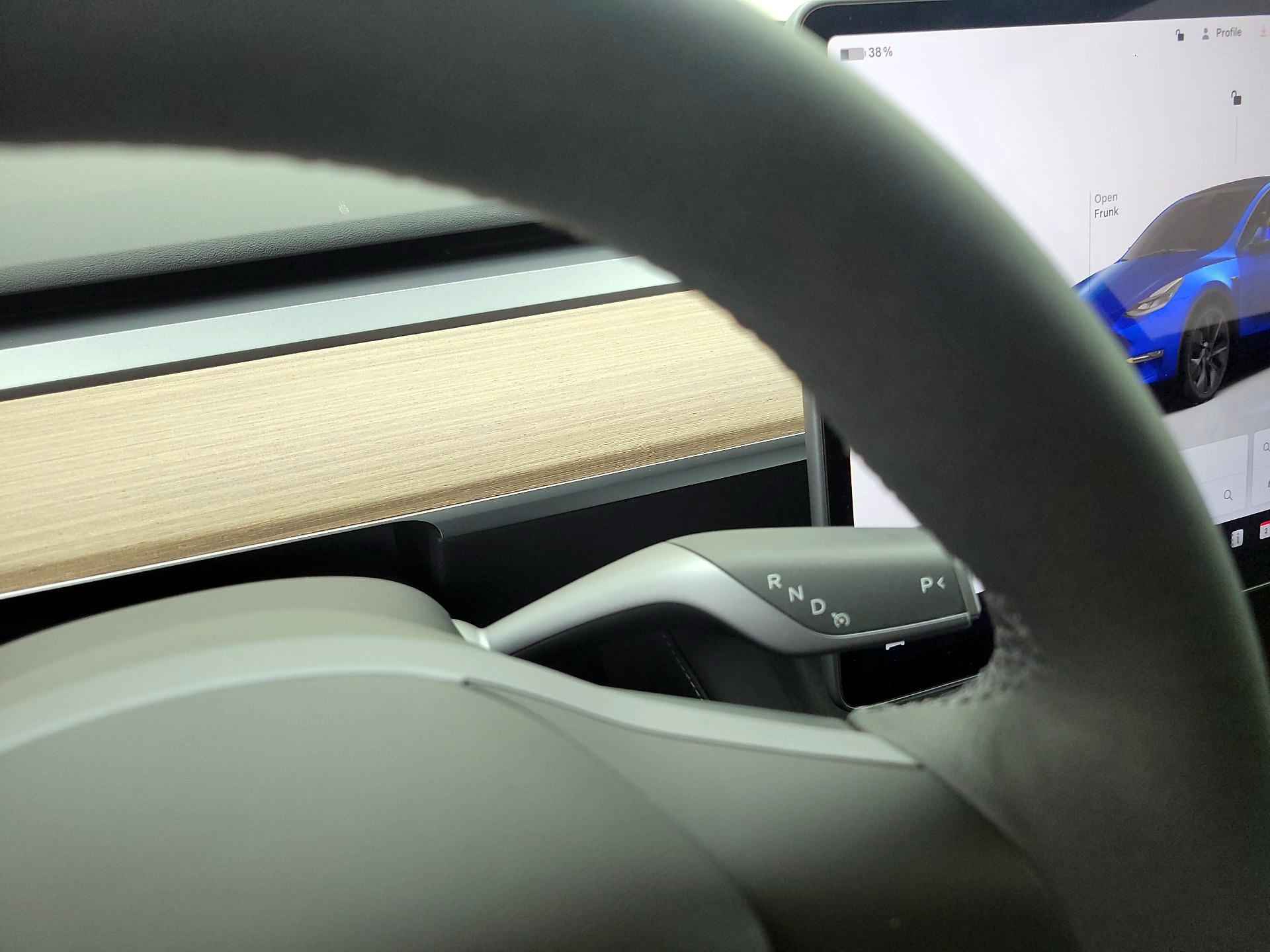 Thumbnail: 2025 Tesla Model Y - 17