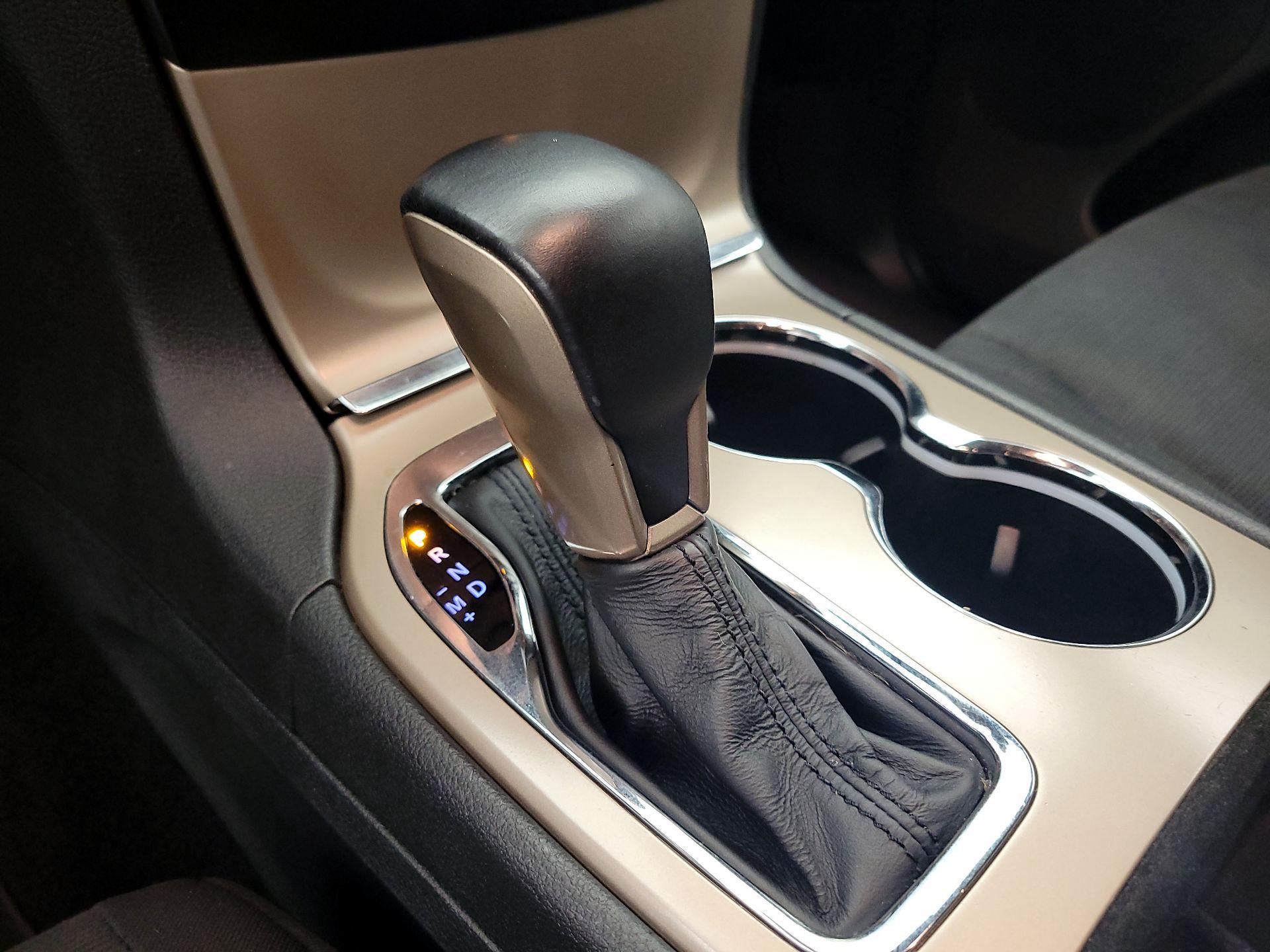 Thumbnail: 2016 Jeep Grand Cherokee - 16