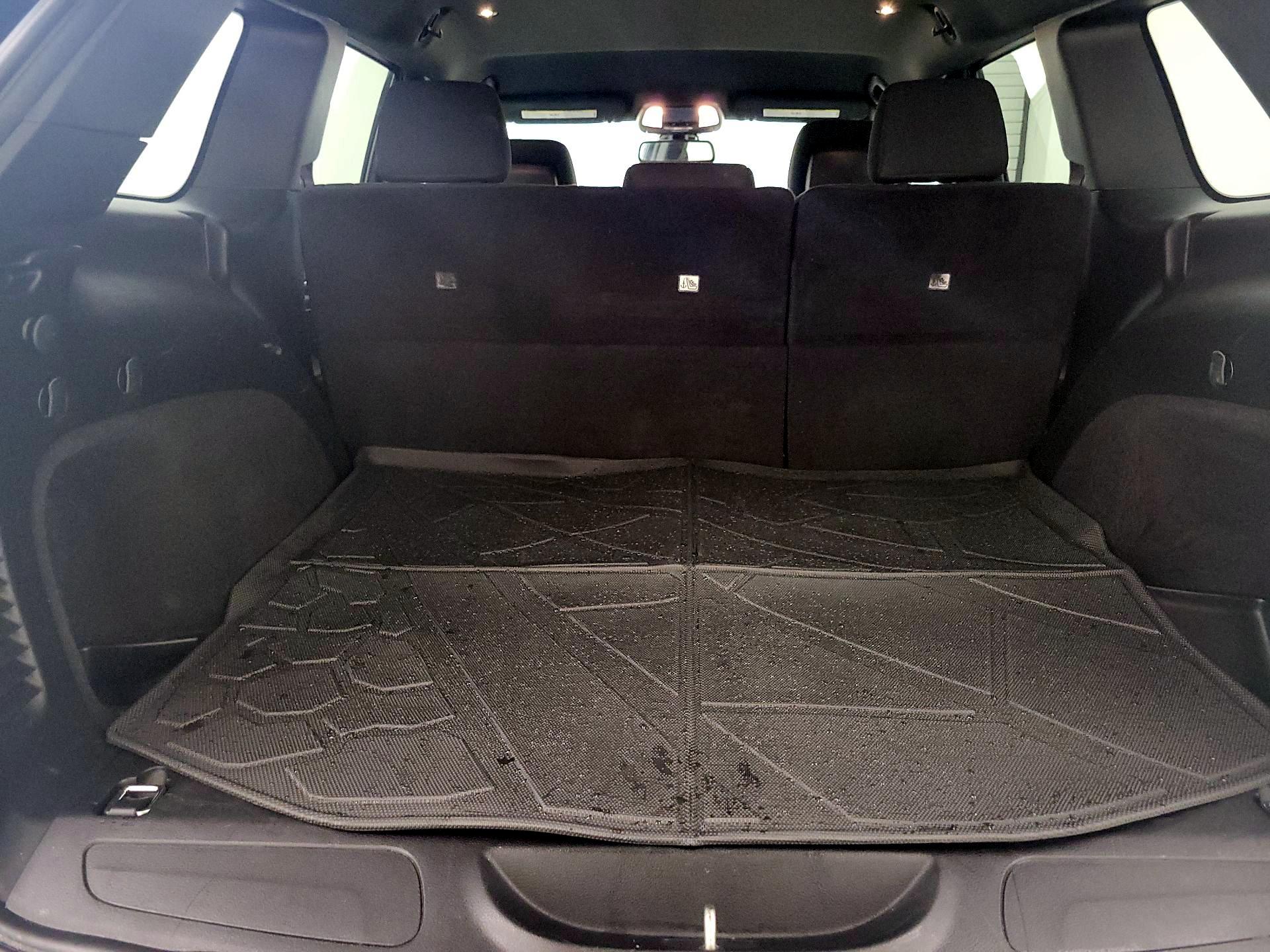 Thumbnail: 2016 Jeep Grand Cherokee - 18